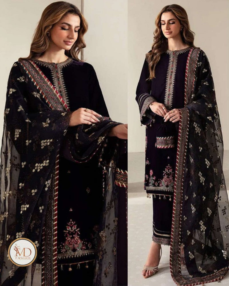 Jazmin Elegant Black Velvet Dress