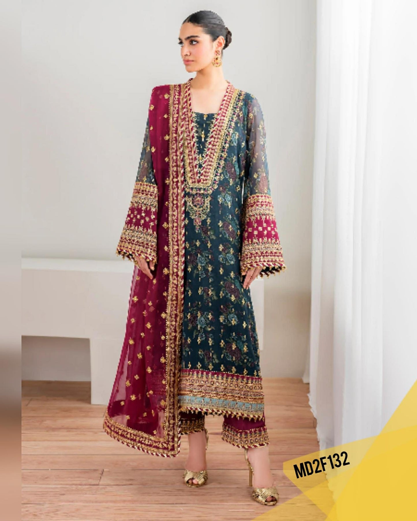 Baroque Chantelle zinc chiffon collection