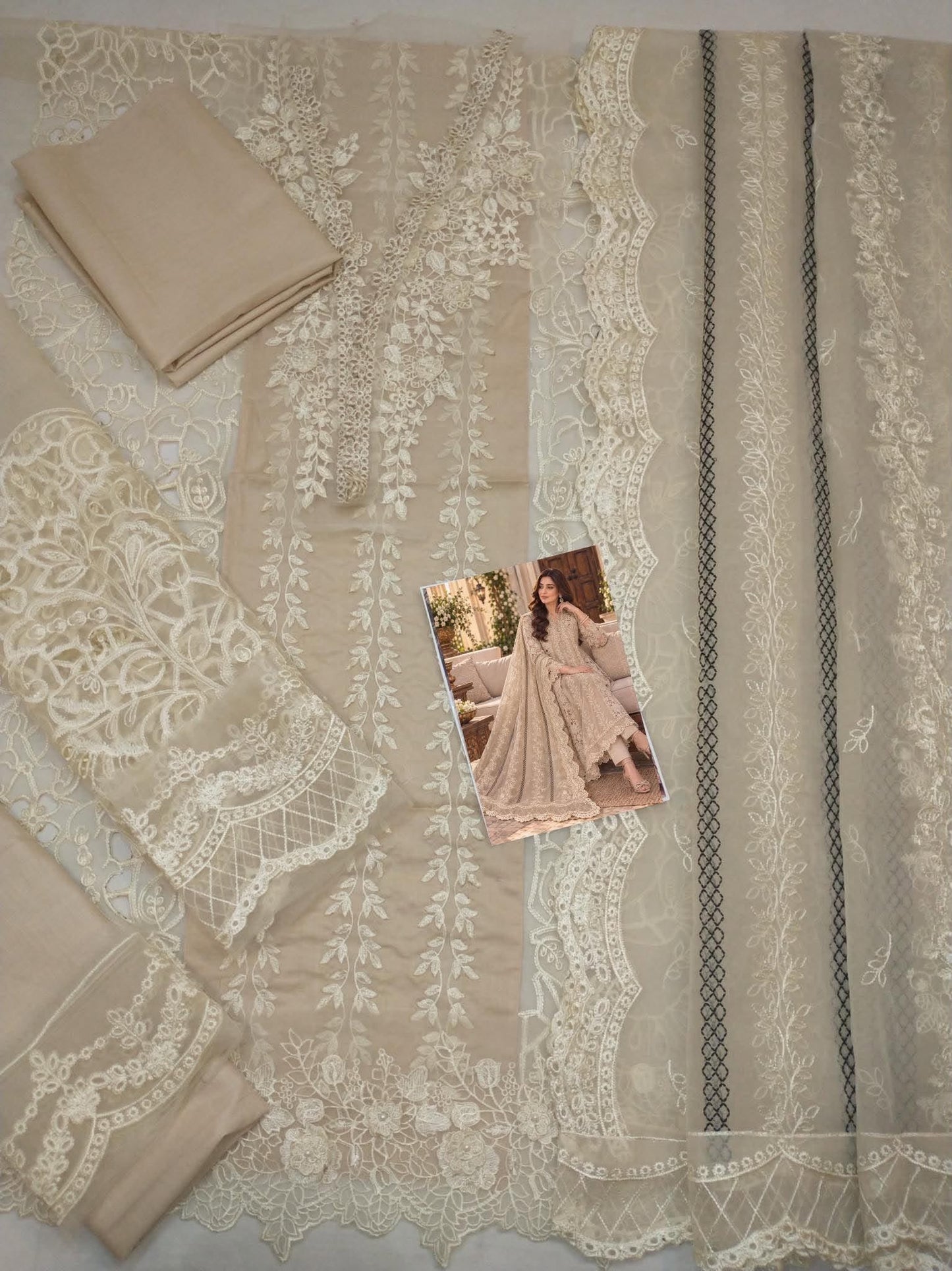 MARIA B INSPIRED INTRICATE EMBROIDERY WITH LAWN