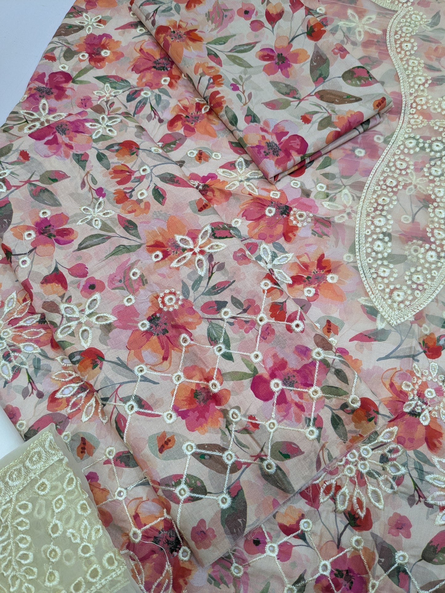 NEESHAY LAWN PRINKARI EMBROIDERED 3ps