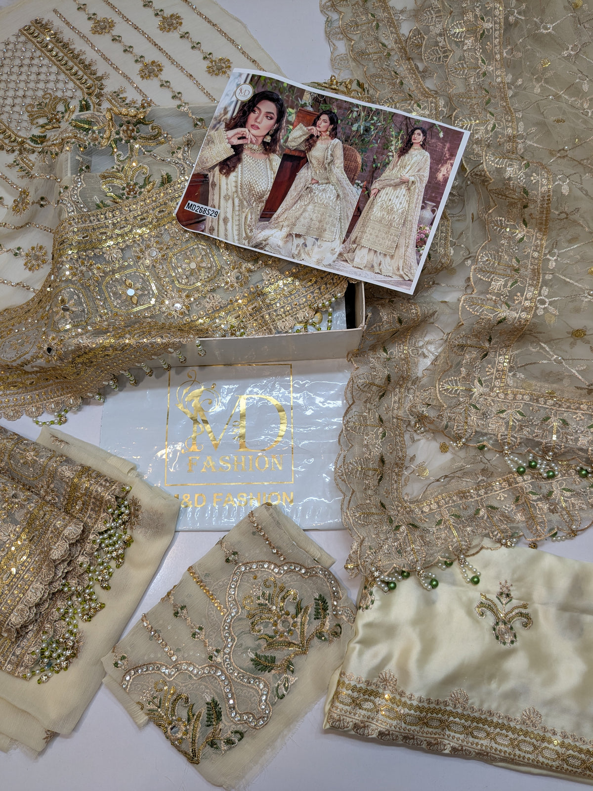 AKBAR ASLAM INSPIRED MEHRUNISA LUXURIOUS GHARARA