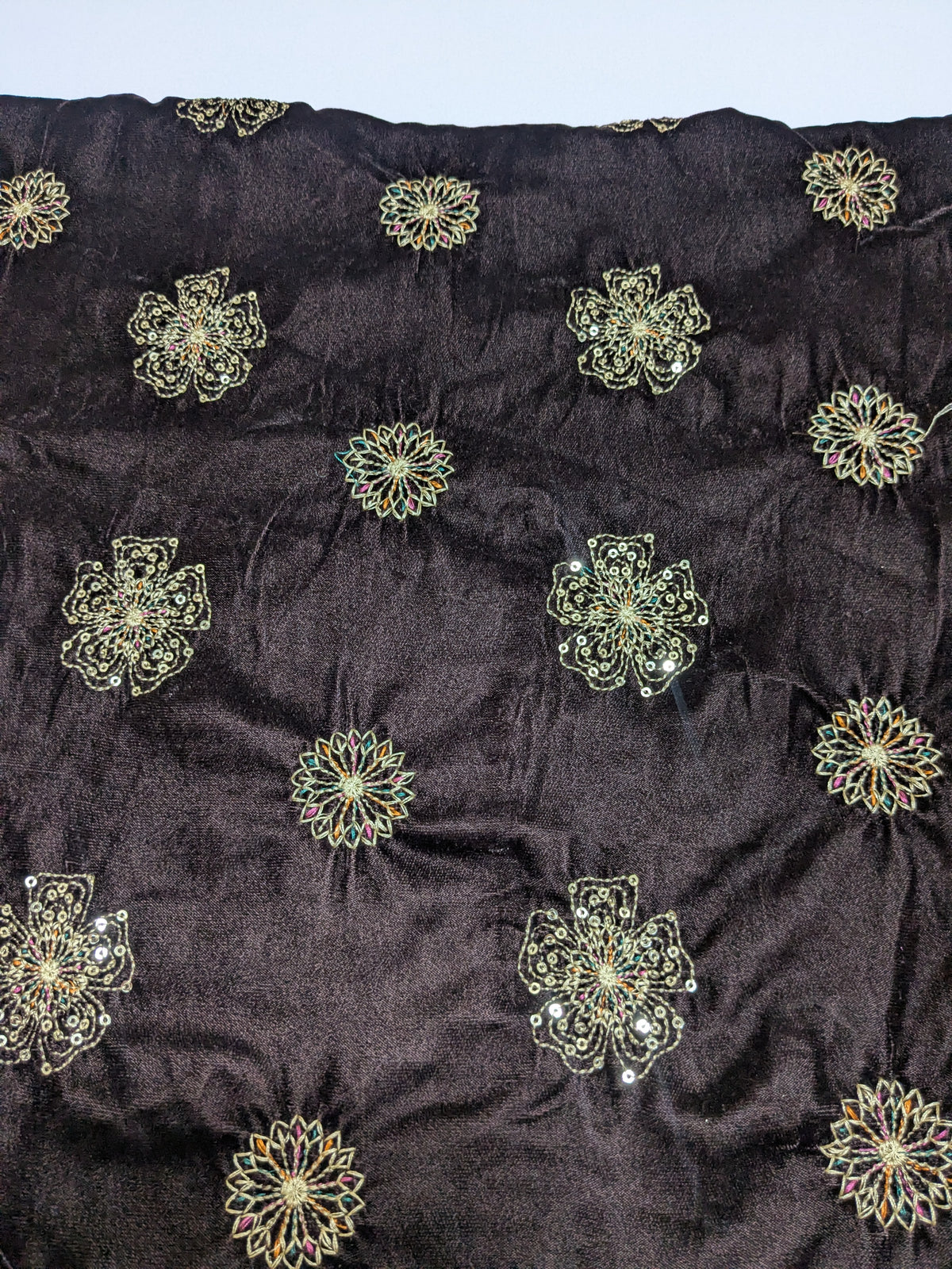 Brown Velvet Suit Cutwork Carving Heavy Shawl