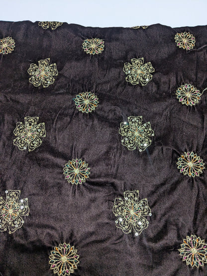 Brown Velvet Suit Cutwork Carving Heavy Shawl