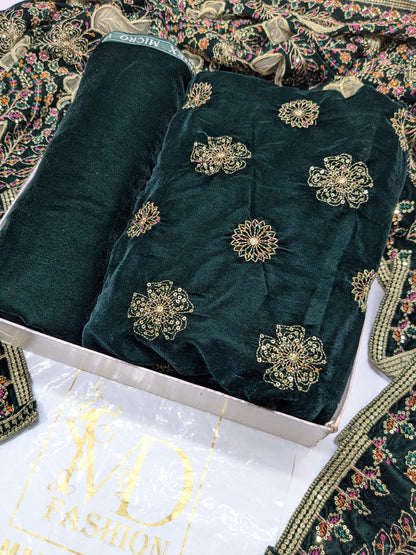 Evergreen Velvet Suit Cutwork Carving Heavy Shawl