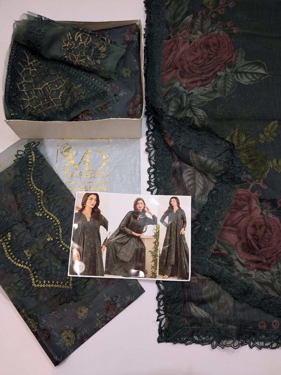 Iznik Lawn Printed Embroidered dress