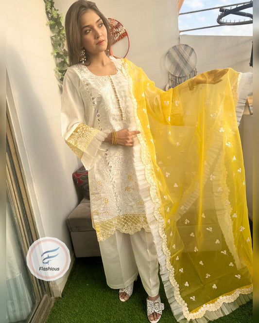 Sunshine Embrace The Sunshine In Style.