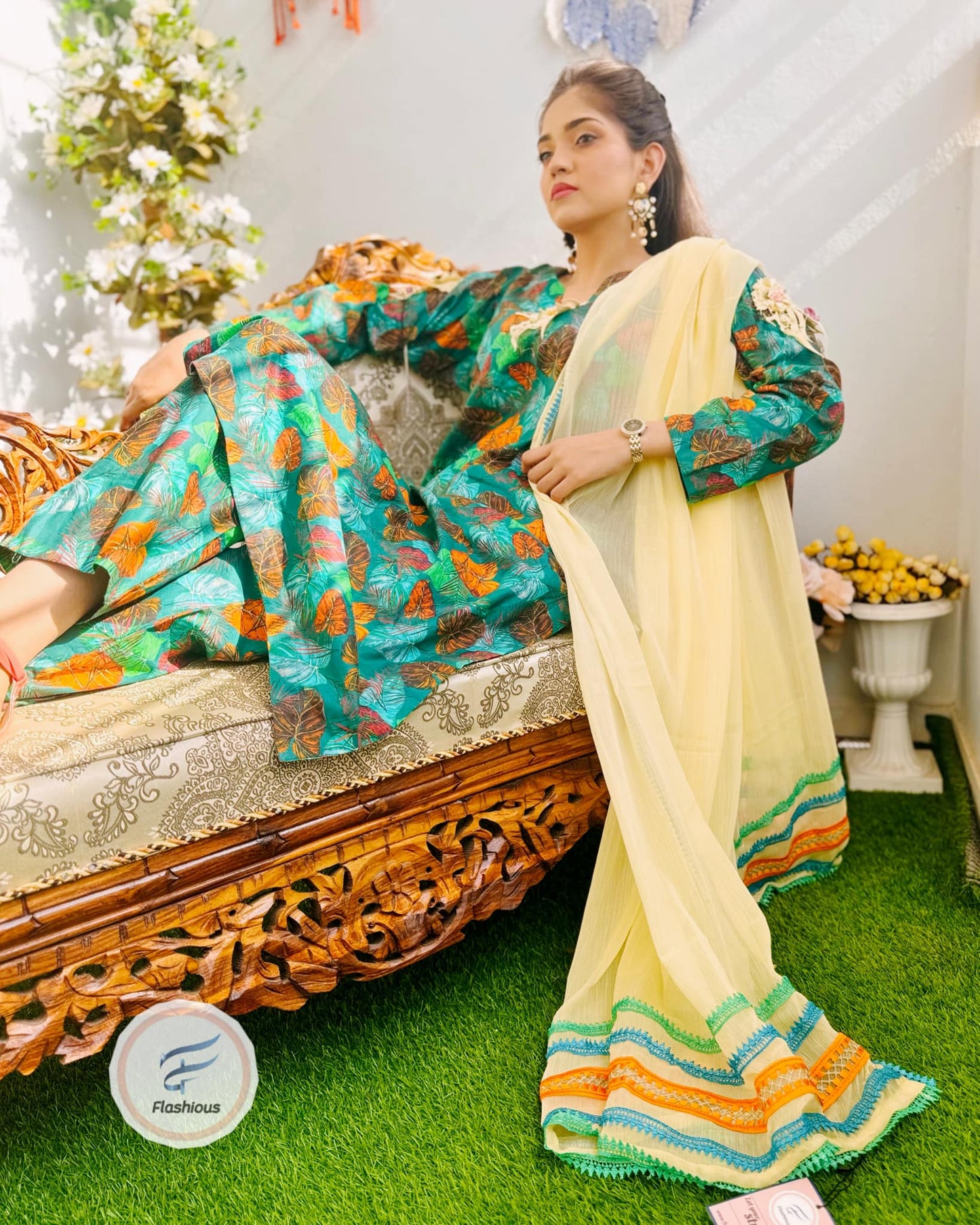 Leaf Stitched 3 Piece Lawn Suit