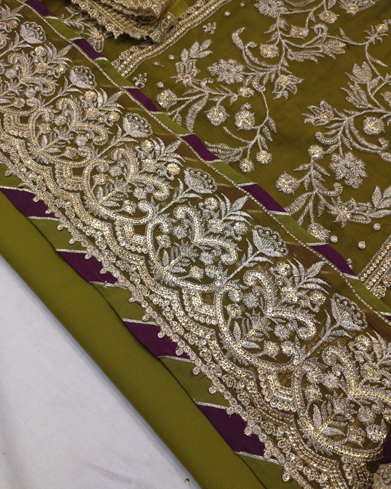 Asim Jofa Chamkeeli Hania Dress