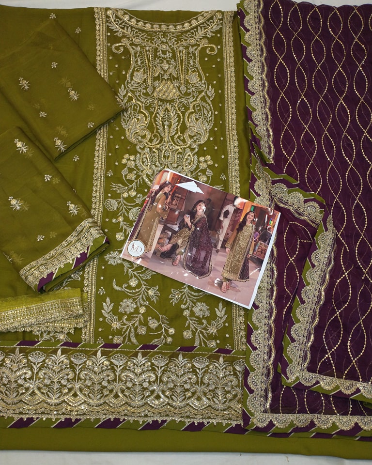 Asim Jofa Chamkeeli Hania Dress