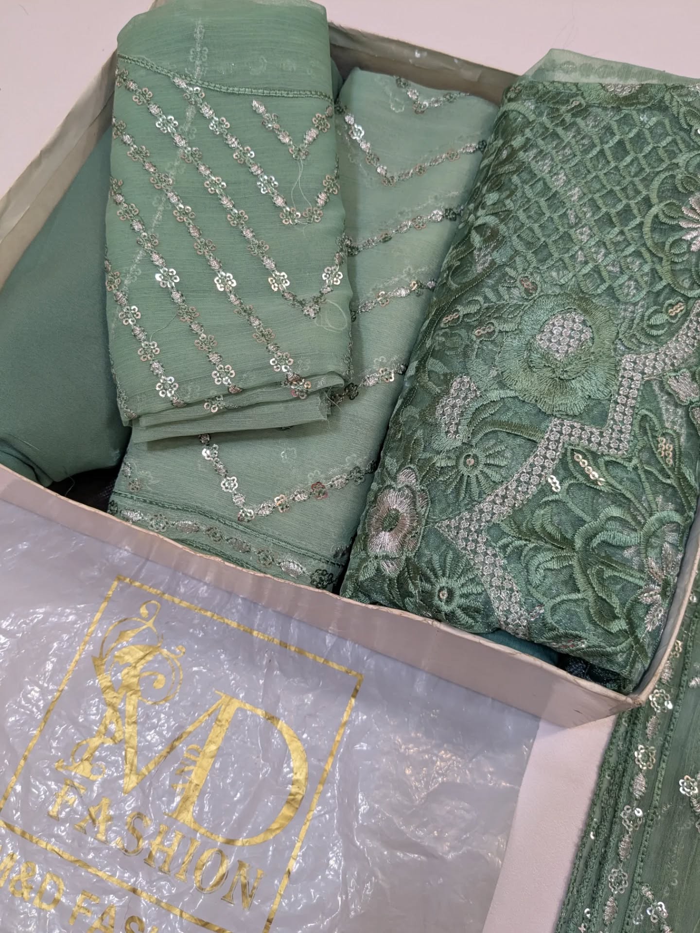 Erum Khan Midnight AURA TYE N DYE