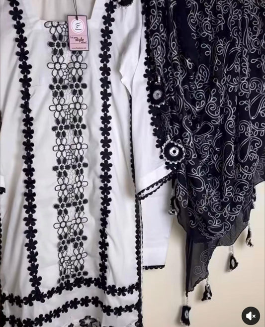 MAGICAL WHITE STITCHED LAWN 3PCS