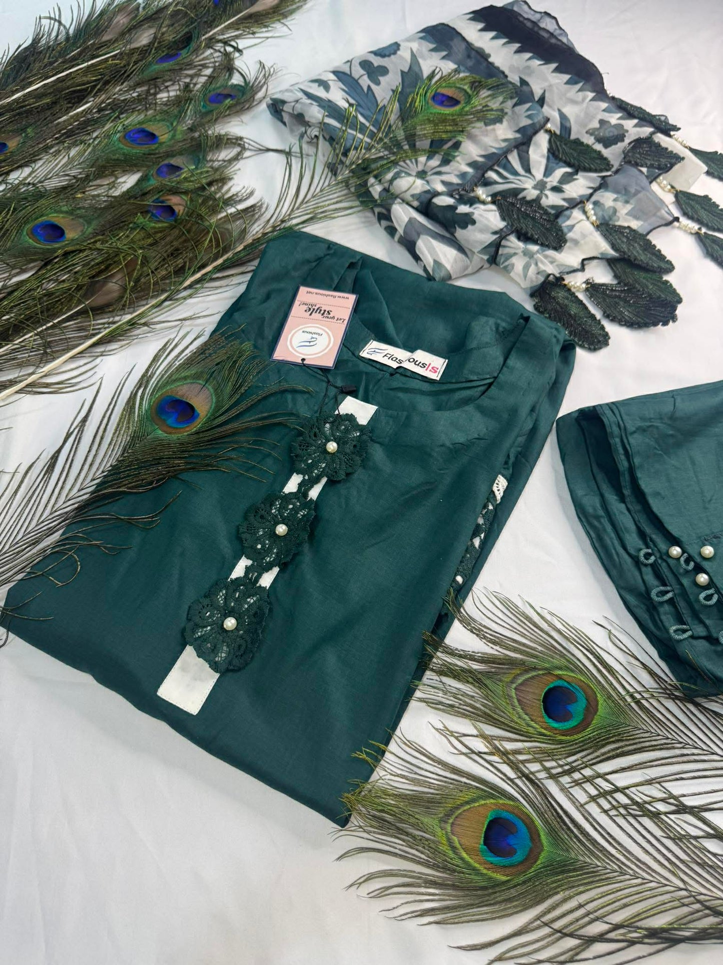 EMERALD GREEN LAWN STITCHED 3PCS