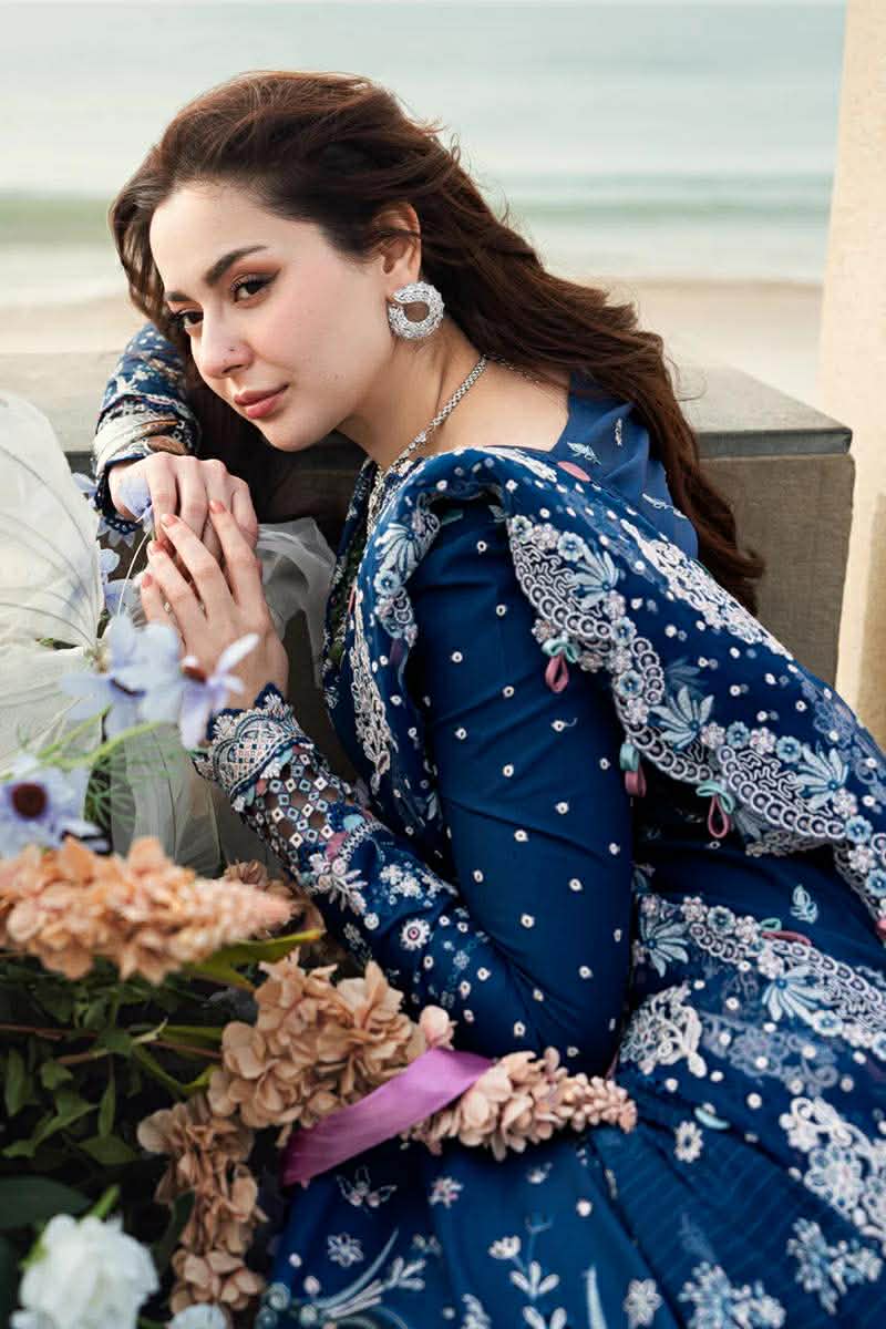 QALAMKAR AURORA LUXURIOUS CHIKENKARI LAWN