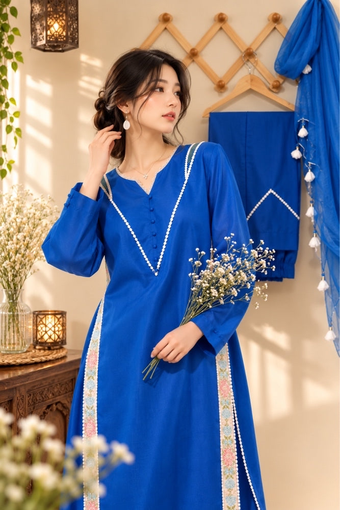 Complete Blue Look – Ready to Wear Dress with Matching Glossy Handbag