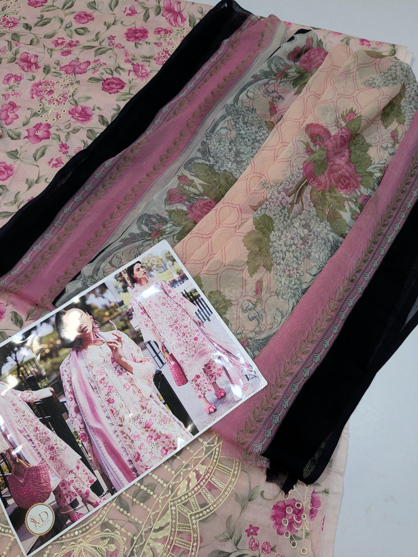 MAHNUR LOTUS LAWN EMBROIDERED 3pc