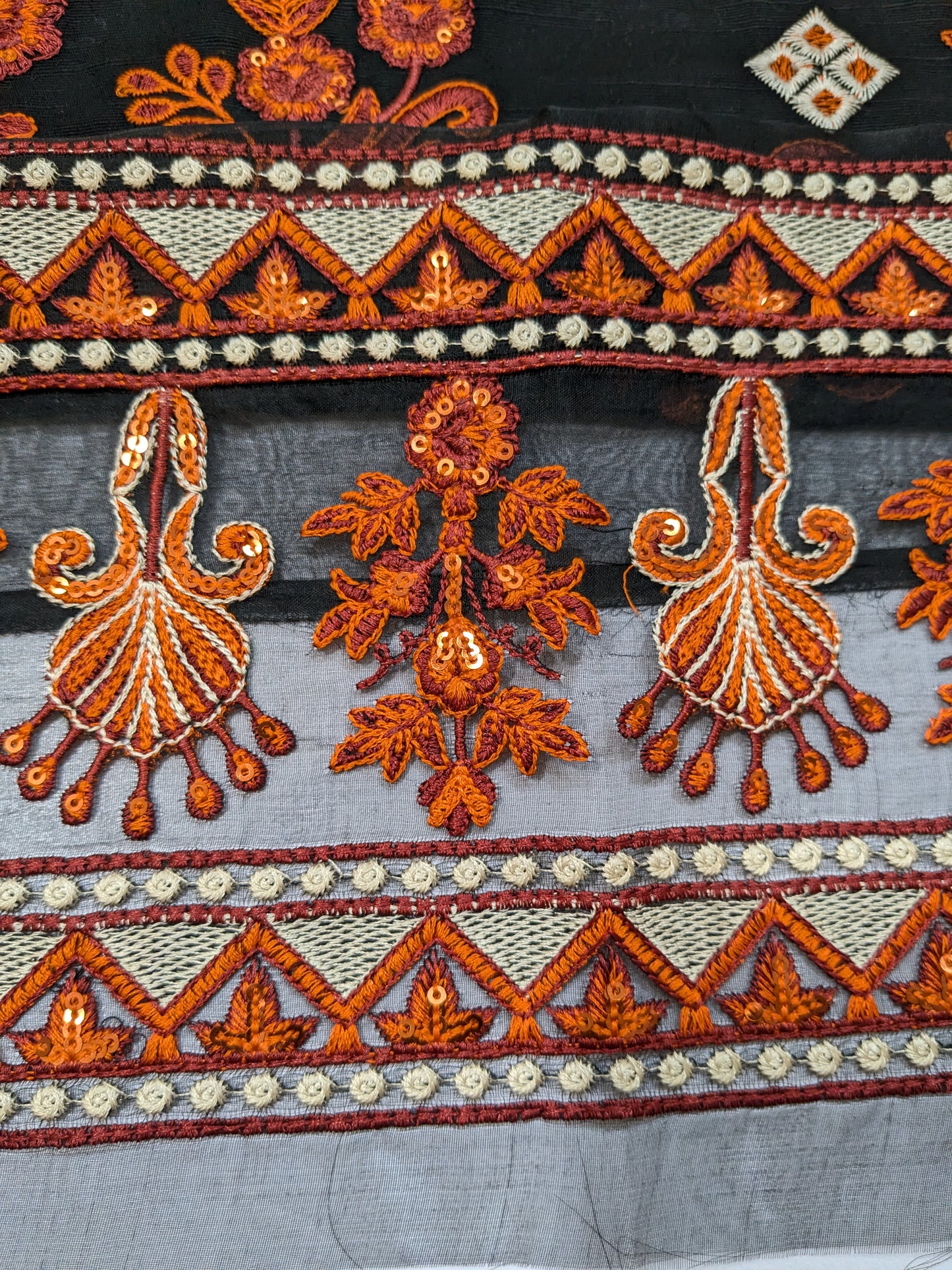 ANEELAS KHADDAR BLACK RED EMBROIDERED 3pcs