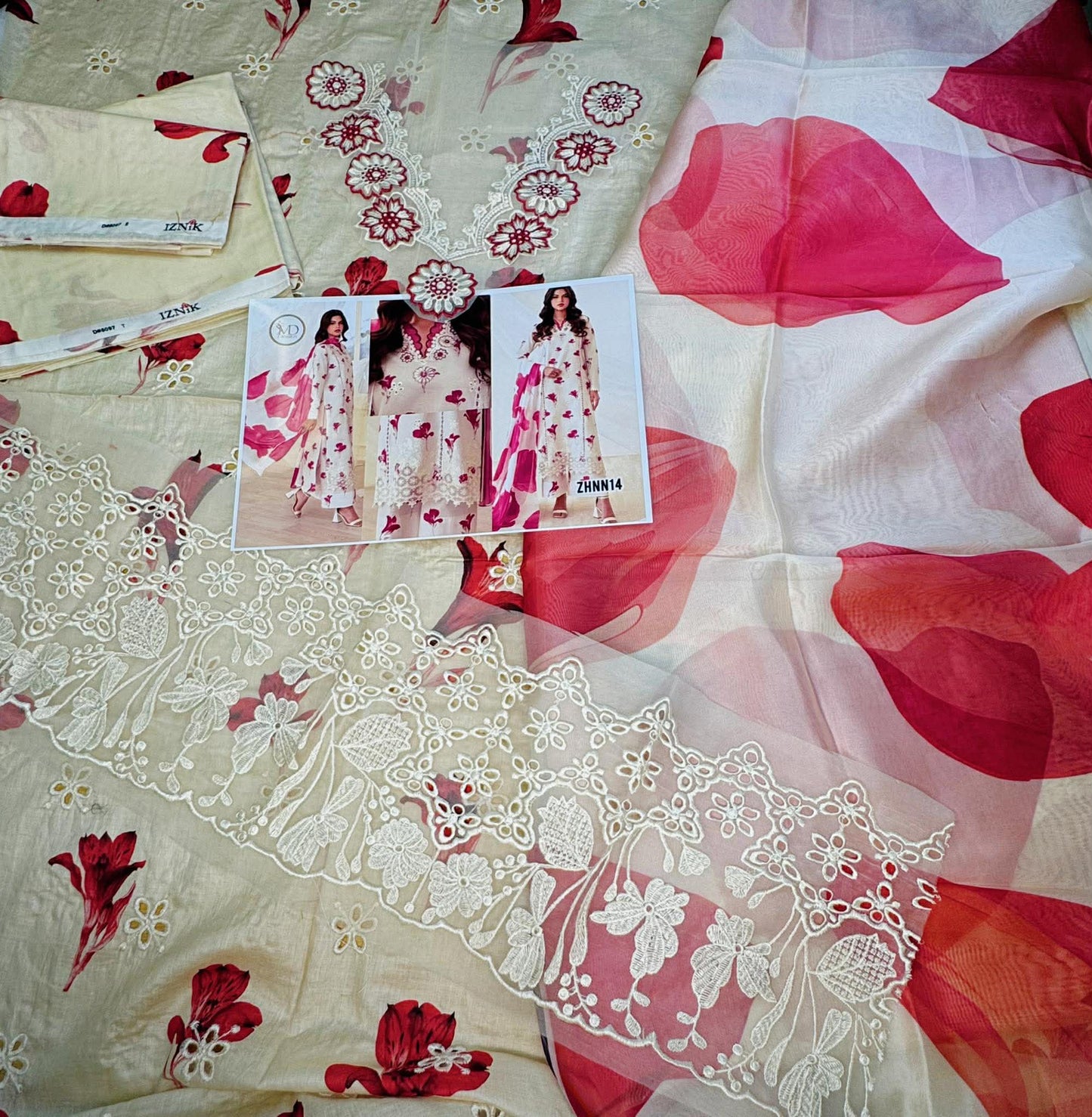 IZNIK LAWN CHIKENKARI EMBROIDERED CREAM WHITE