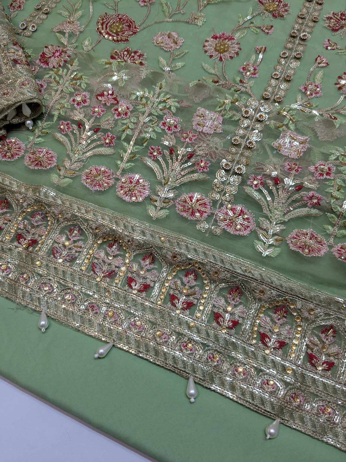 CRIMSON INSPIRED ANECDOTES EMBROIDERY DUPPATA