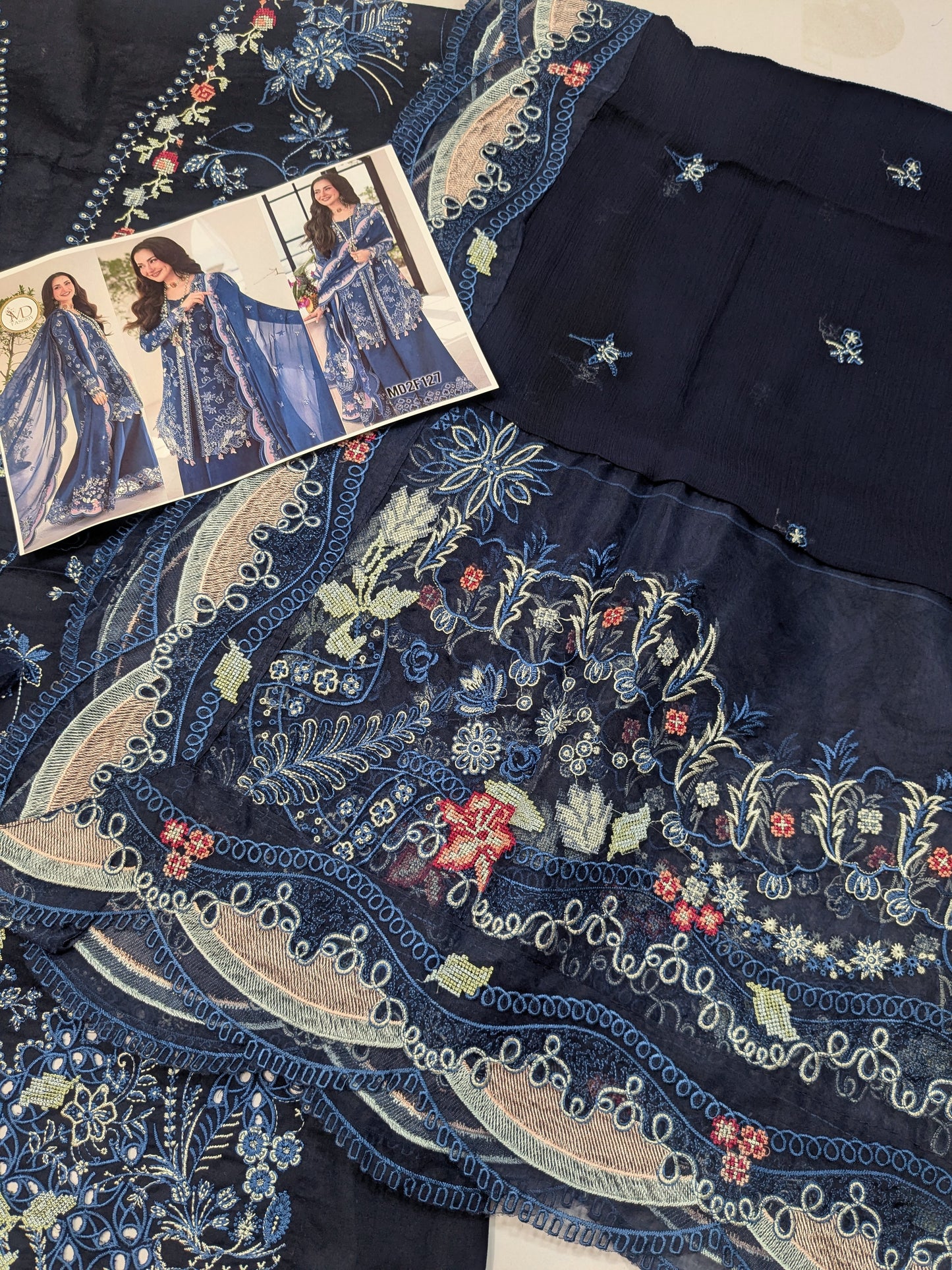 QALAMKAR ESMA SAHIL LUXURIOUS LAWN