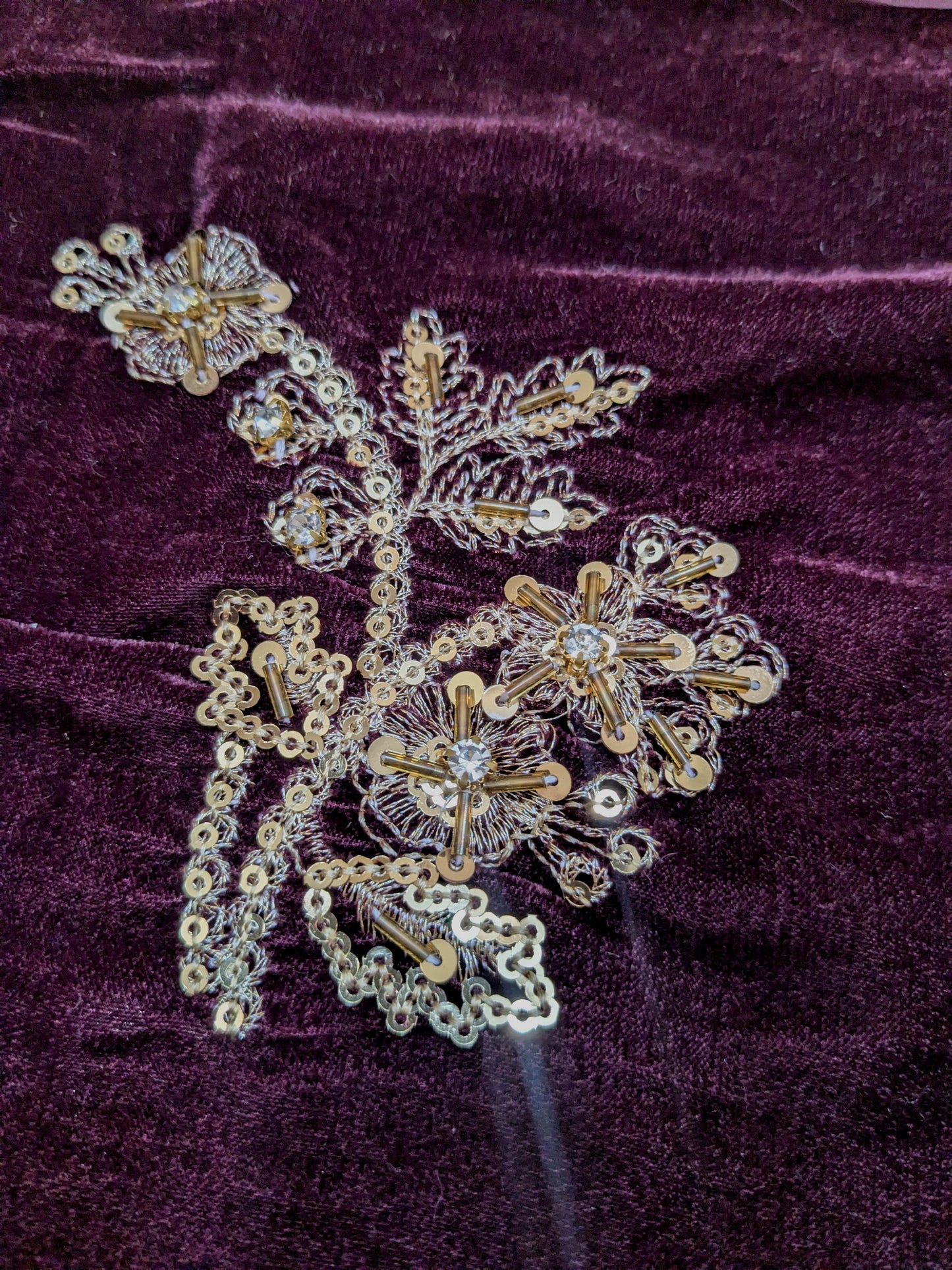 AFROZEH HIGH VERSION BURGUNDY VELVET