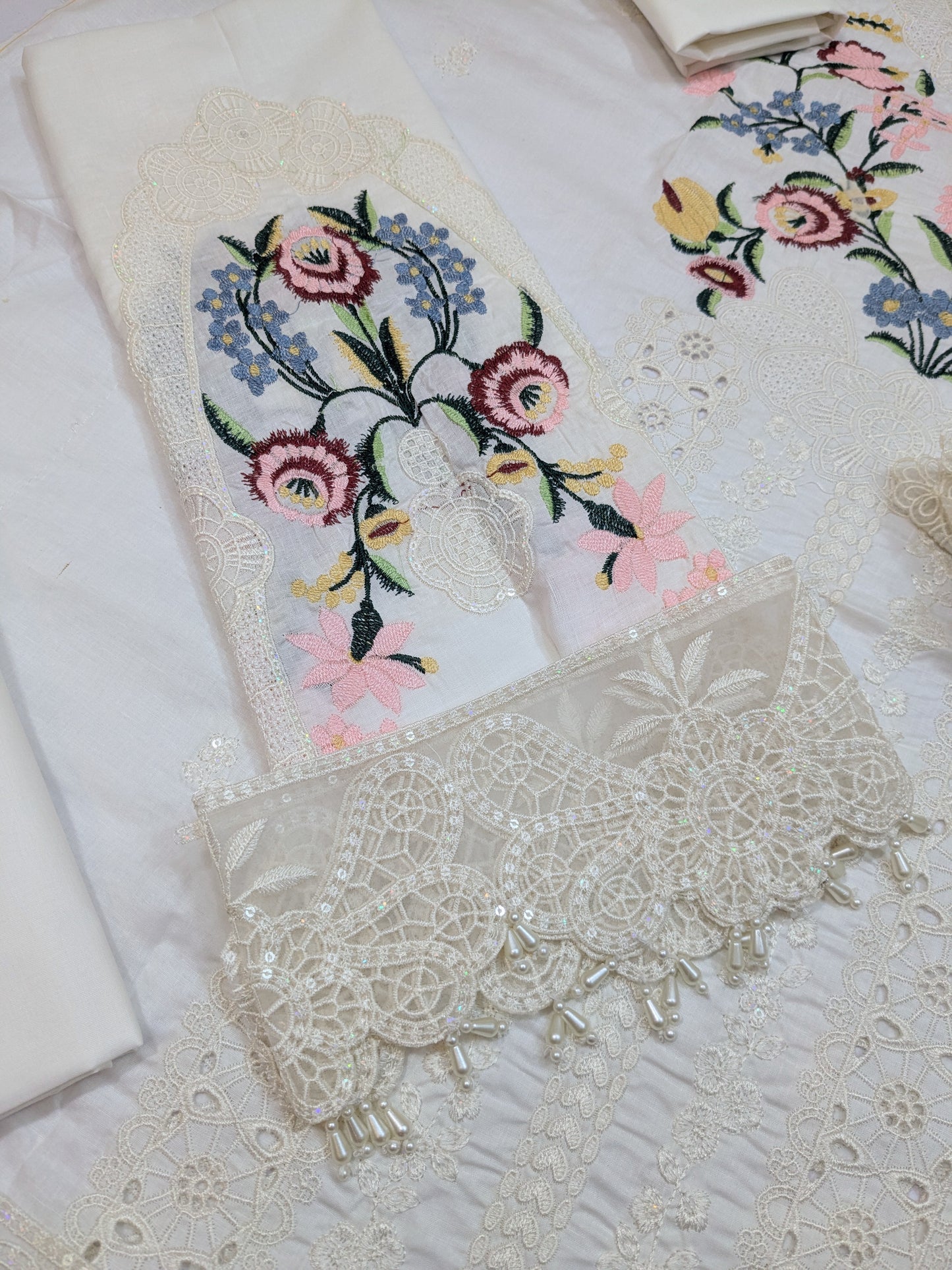 MARIA B LAWN Embroidered WHITE 10A