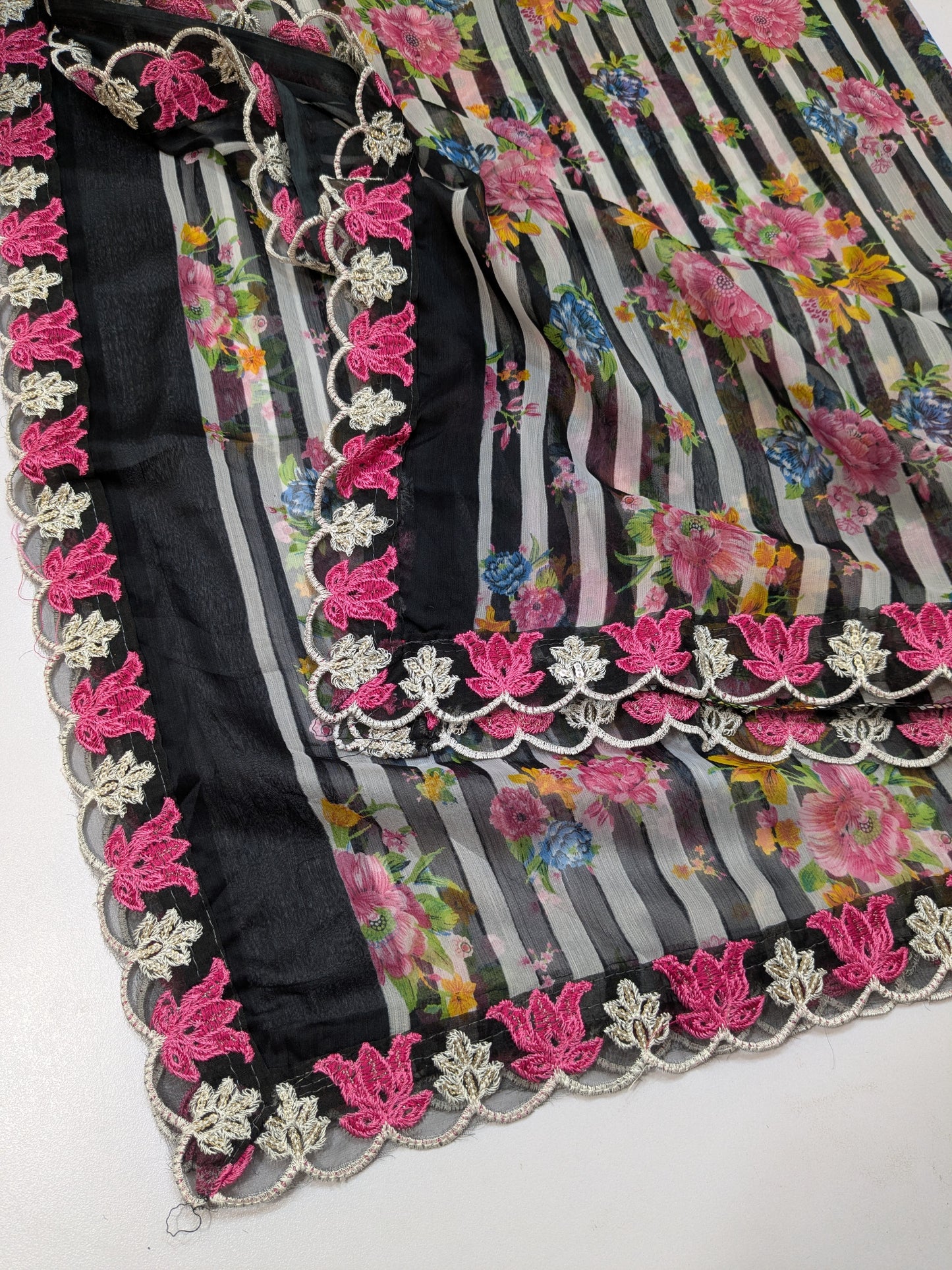 Aneela Tooba Black Lawn with ready chiffon duppata