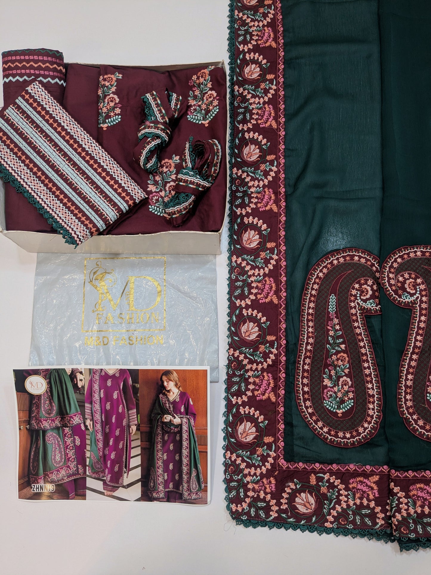 BATIK LUXURIOUS COTTON EMBROIDERED UNSTICH