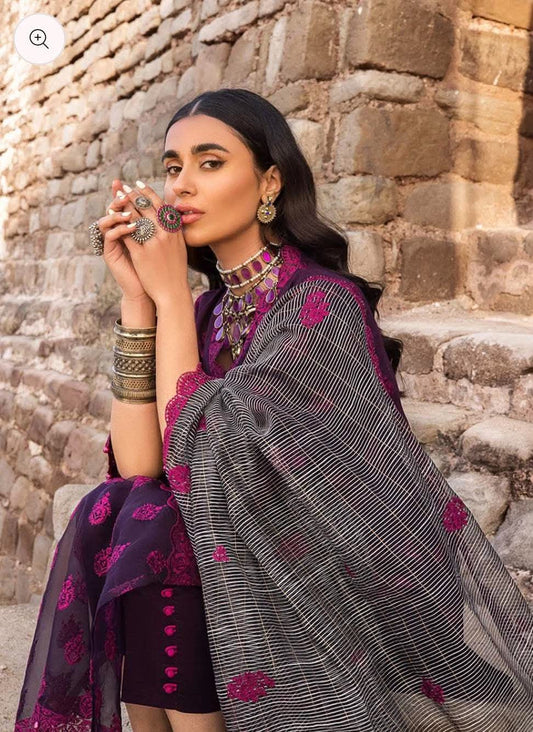 ZAINAB CHOTANI PURPLE LAWN WITH GREY KHADDI DUPPATA