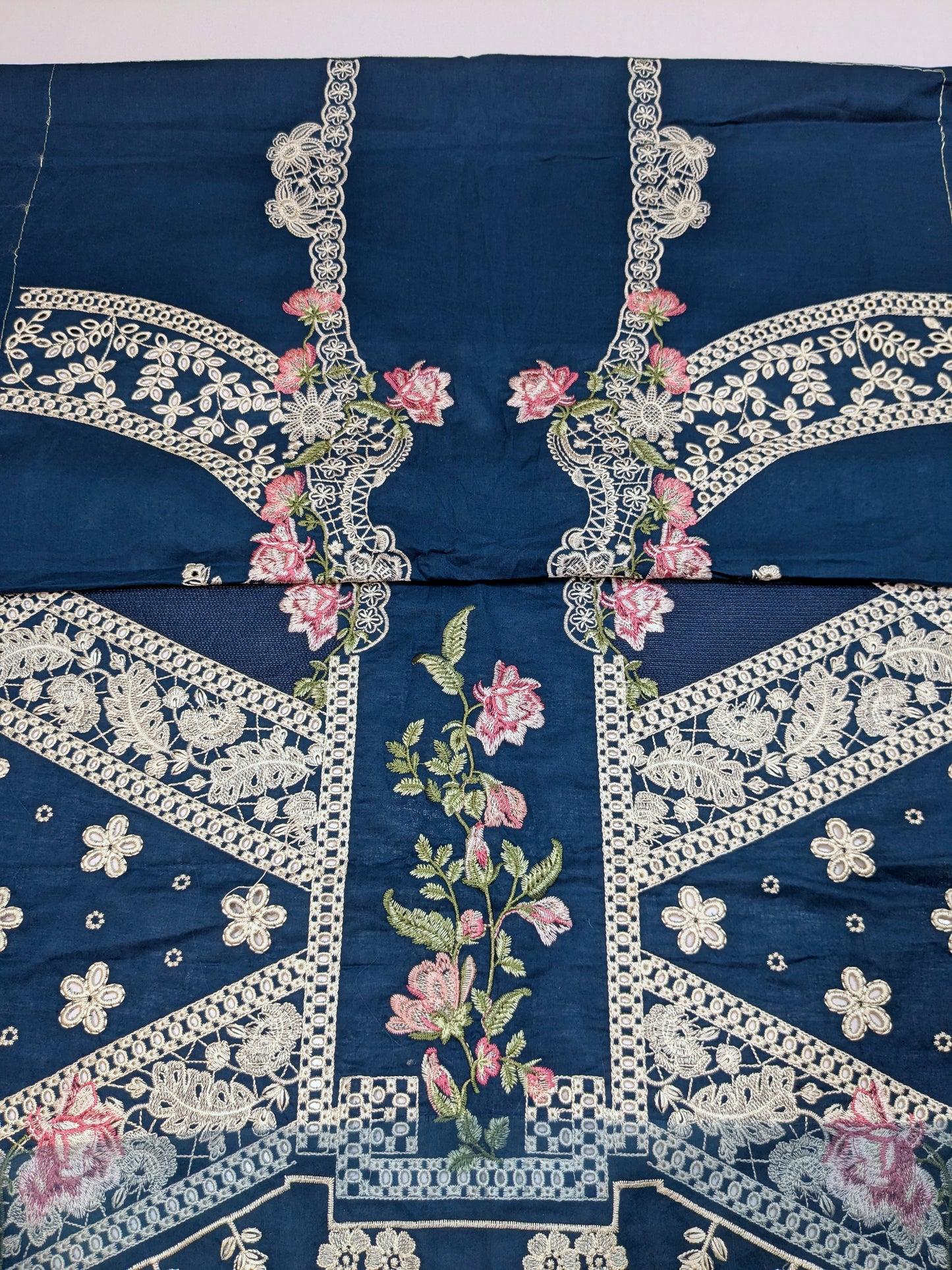 ELAF ELH ZIVA LUXURIOUS LAWN WITH PURE MONARK DUPPATA