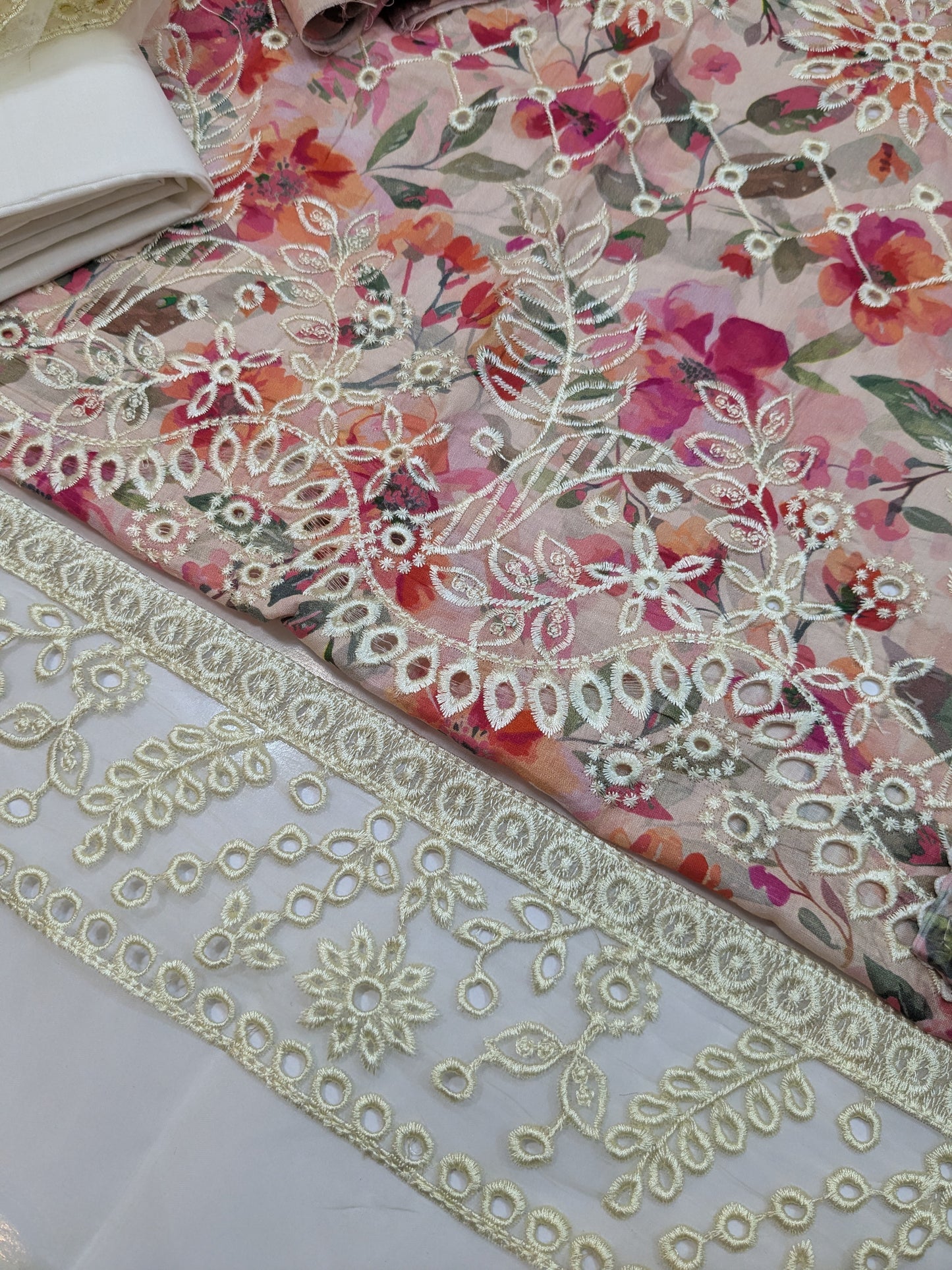 NEESHAY LAWN PRINKARI EMBROIDERED 3ps