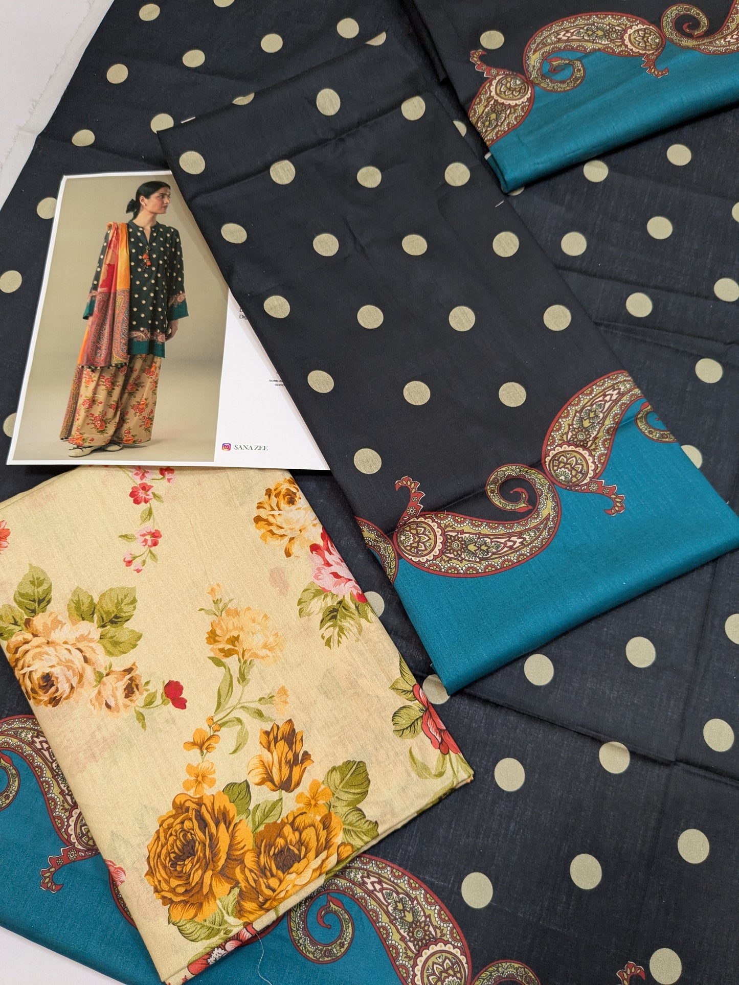 COCO BY ZARA SHAHJAHAN OAPER MOON DIGITAL PRINT LAWN DUPPATA