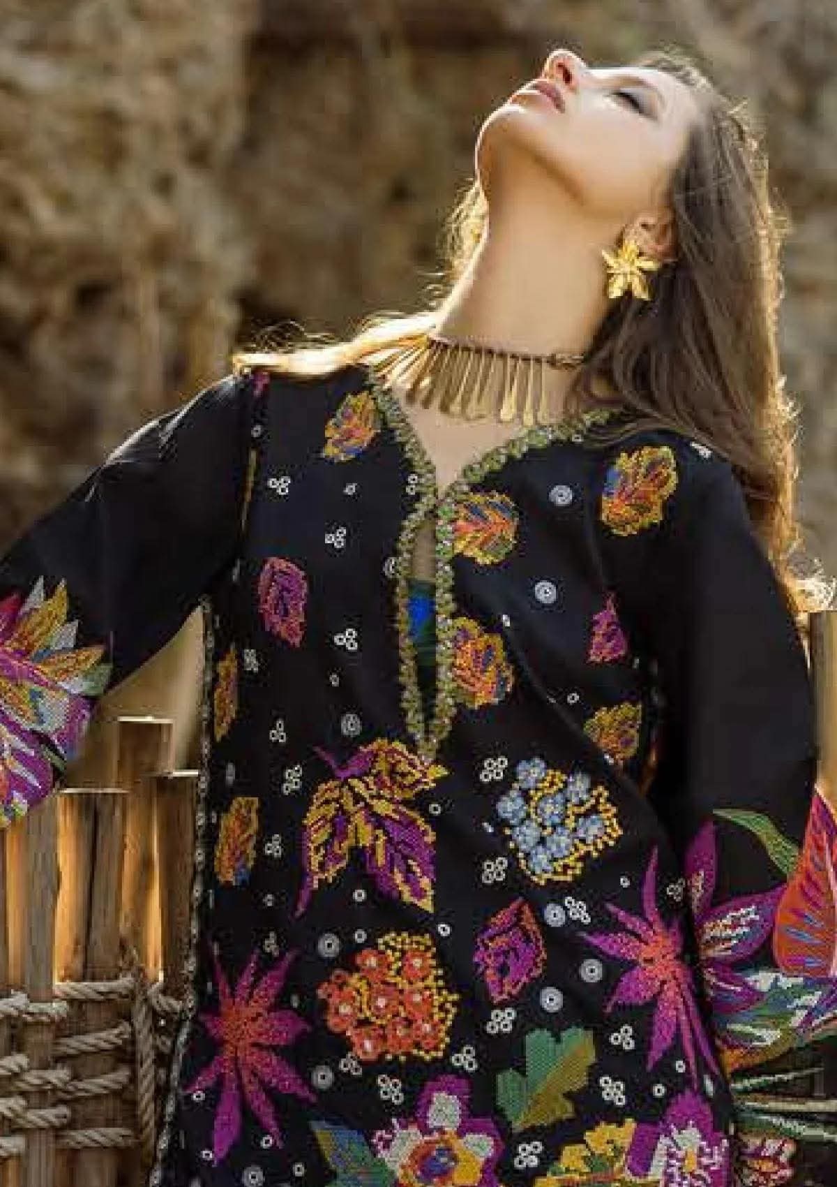 MUSHQ ESMEL AMARIN BLACK MULTI LUXURIOUS LAWN