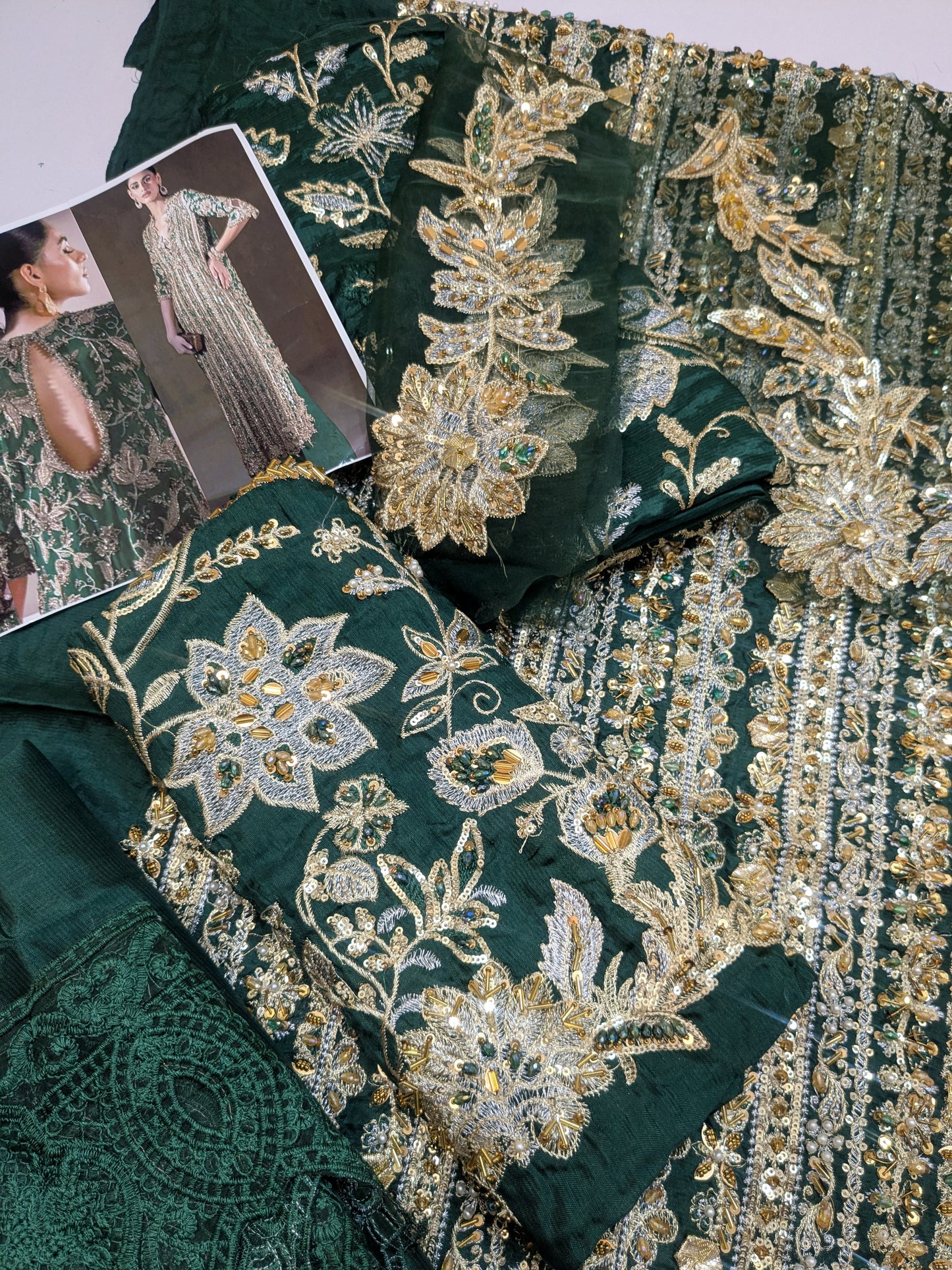 SANA SAFINAZ GREEN PREMIUM RAW SILK HAND EMBELLISHED 3 PIECE