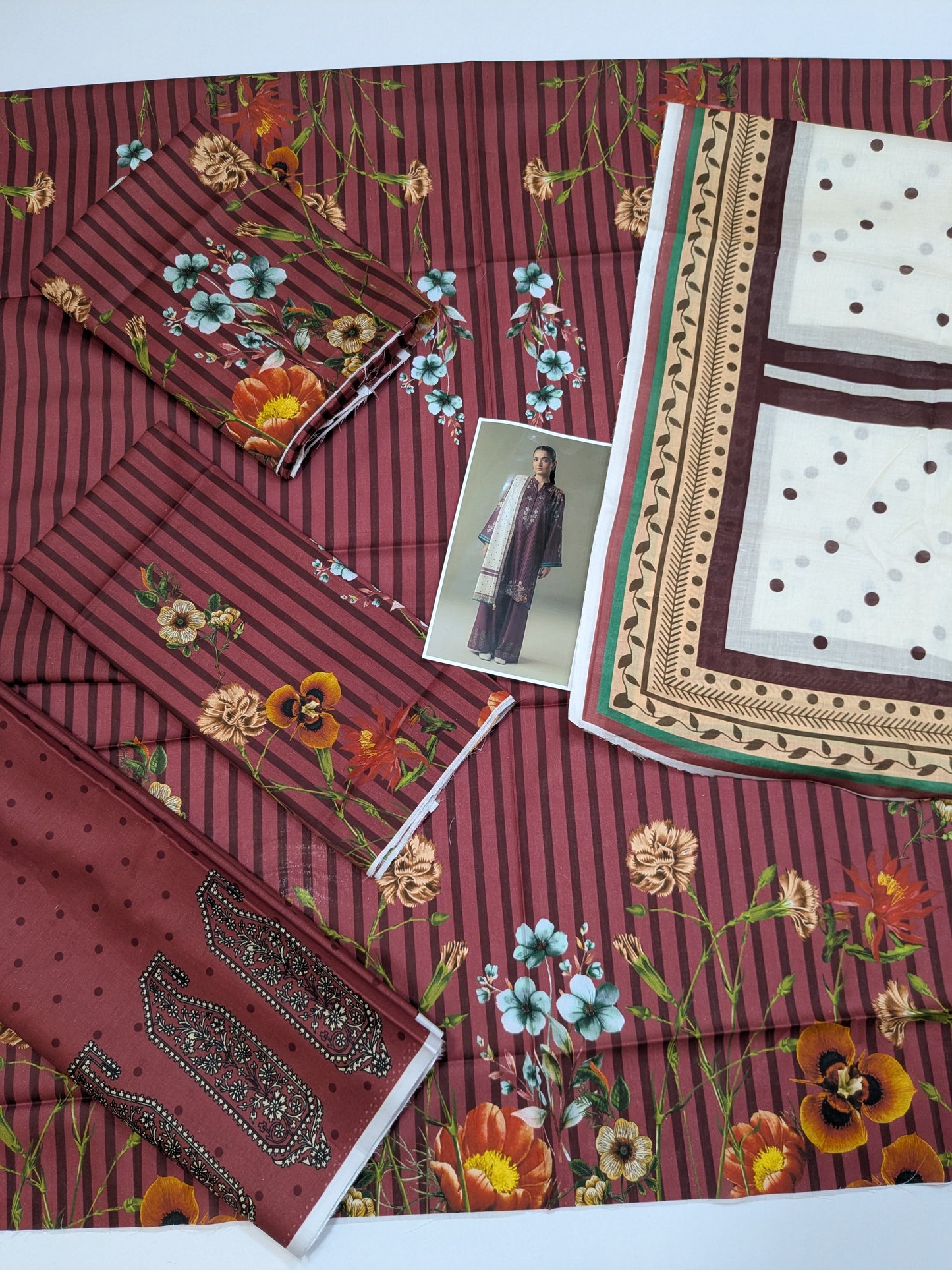 COCO BY ZARA SHAHJAHAN AMBER DAYS DIGITAL PRINT LAWN DUPPATA