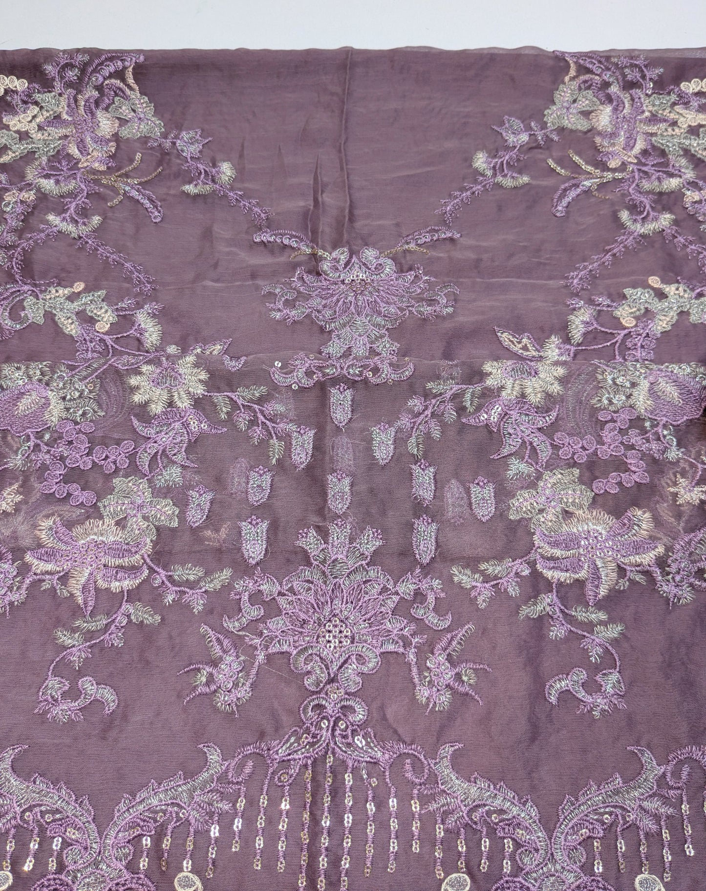 LAVISH INSPIRED CHIFFON EMBROIDERED LUXURIOUS
