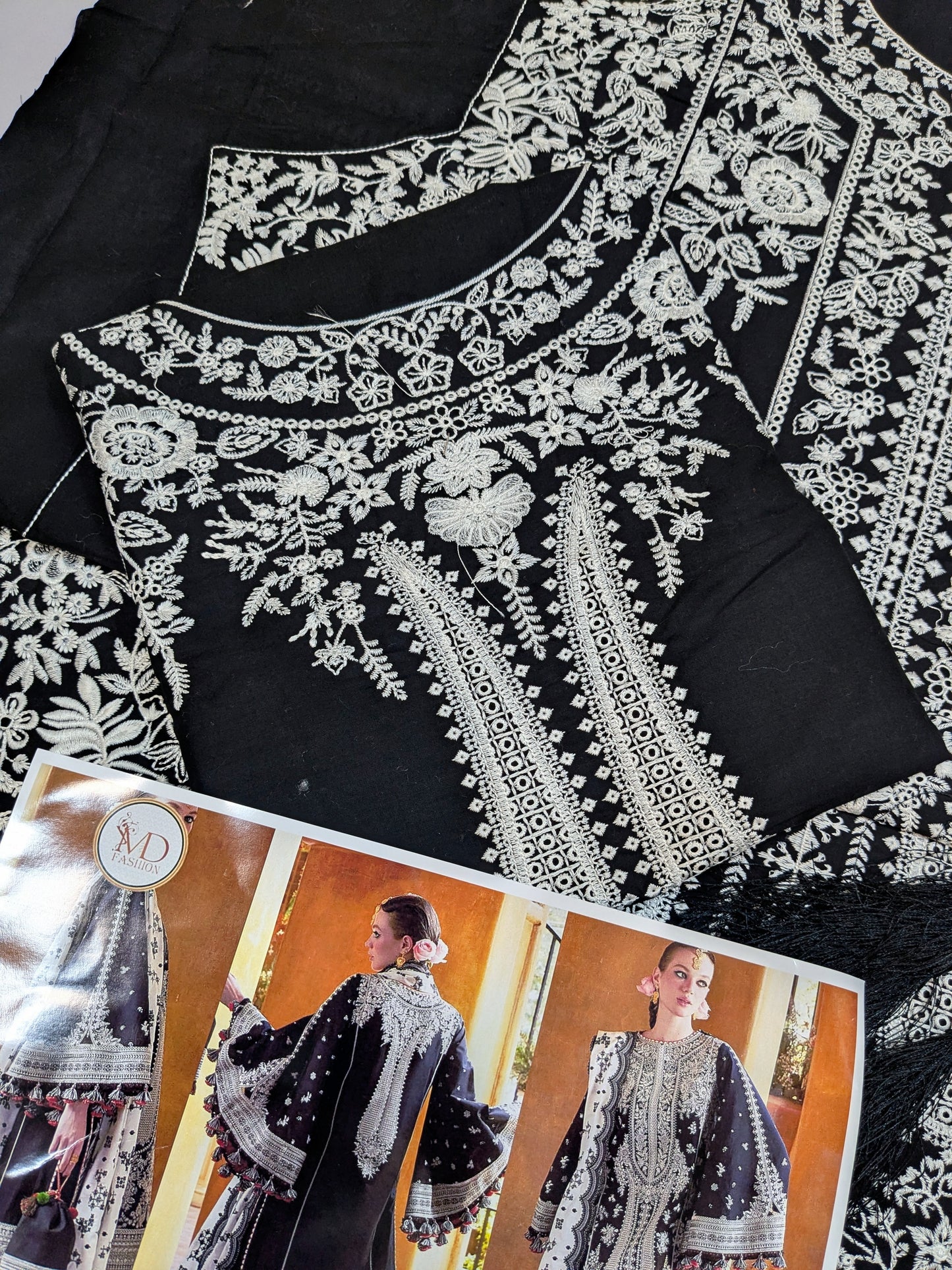 HUSSAIN REHAR LUXURIOUS LAWN CHIKENKARI SHAMS