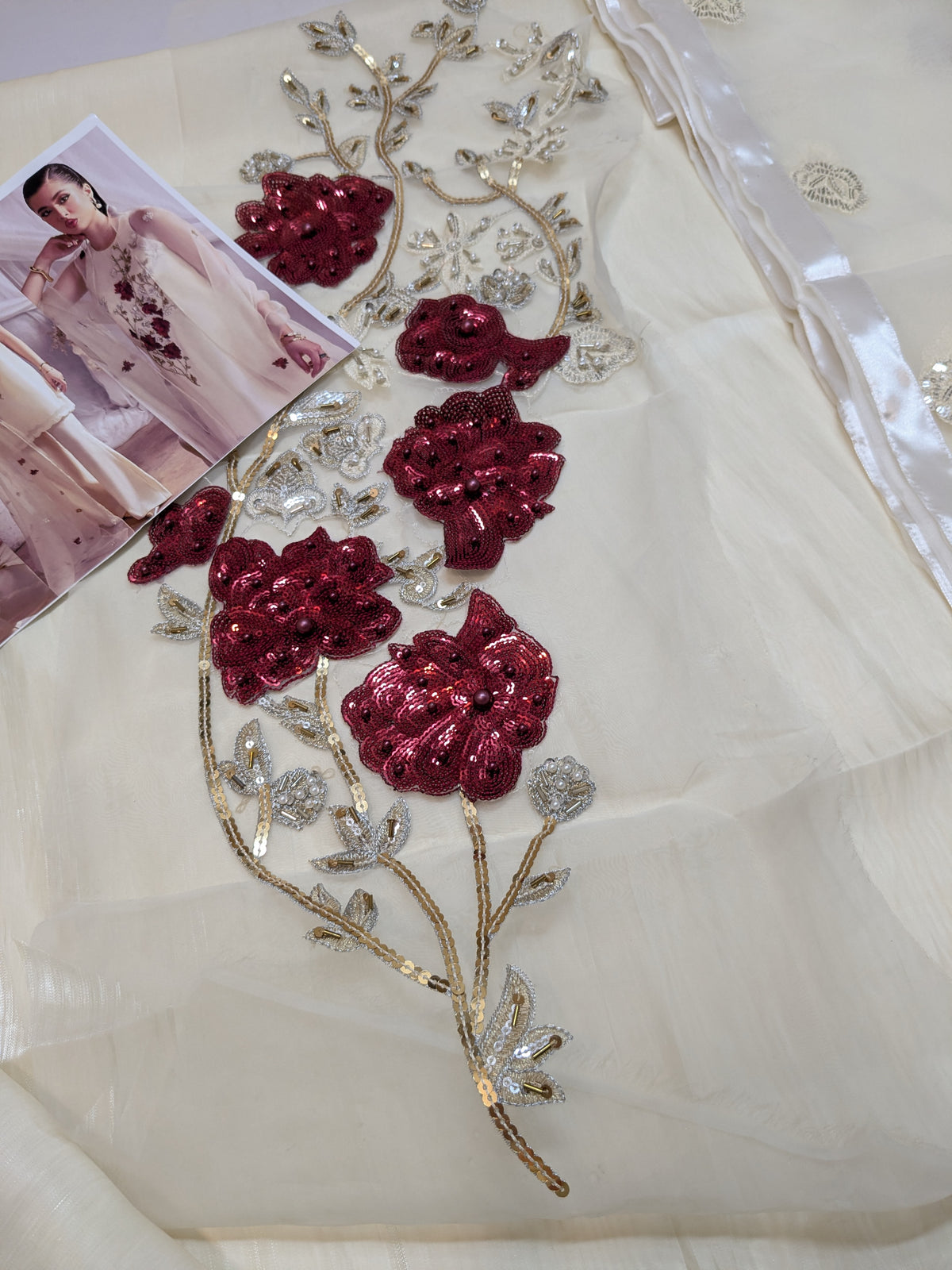 RABIA ZAHUR LAVA SILK WHITE