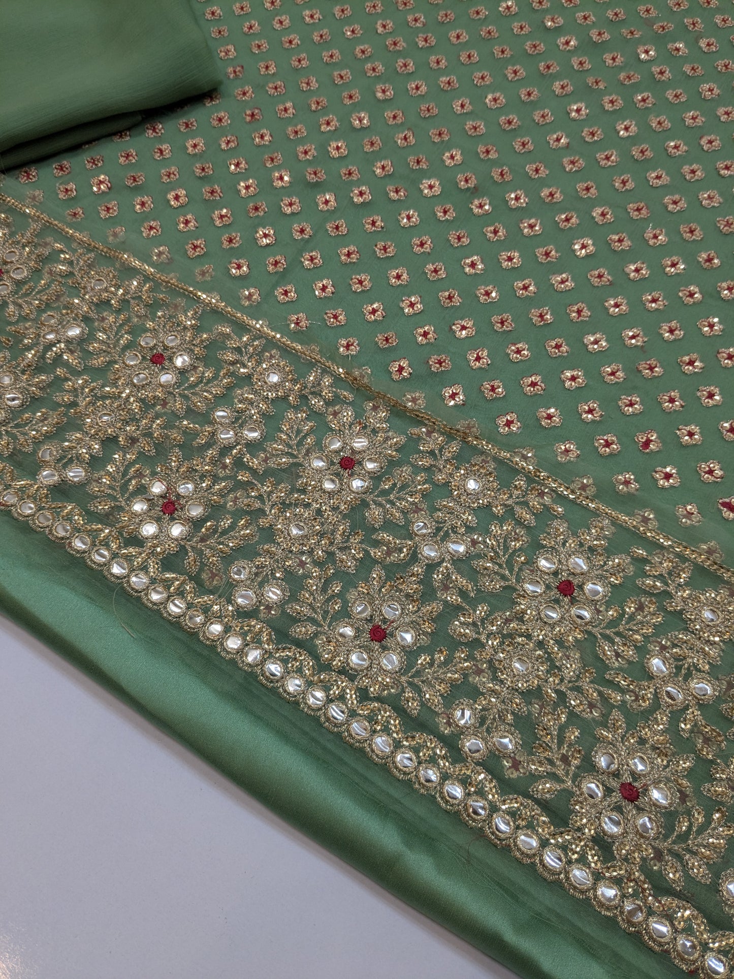 KAREENA KAPOOR GREEN ARPITA MEHTA CHIFFON DRESS