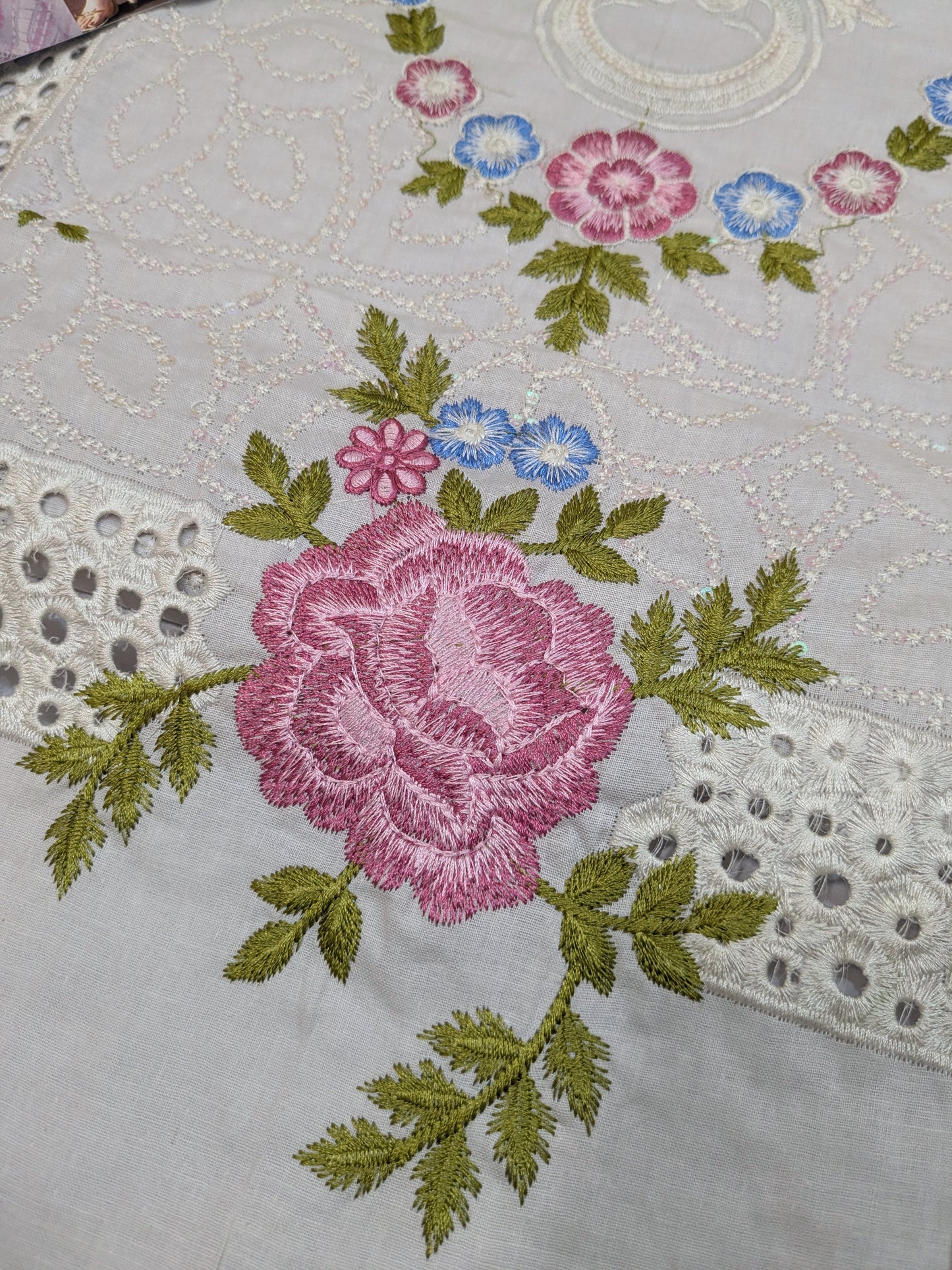 PARISHAY SYRA PEARL WHISPER LUXURY LAWN