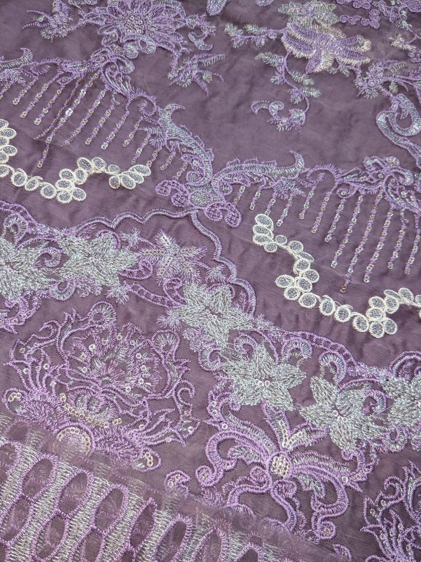 LAVISH INSPIRED CHIFFON EMBROIDERED LUXURIOUS