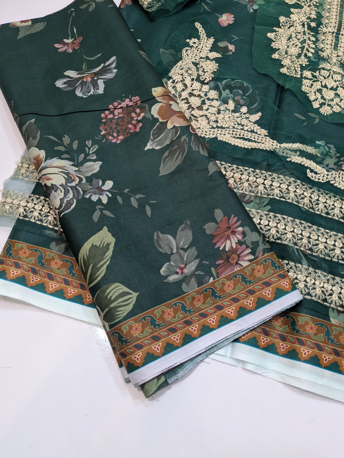 ZAINAB CHOTANI GREEN LAWN EMBROIDERED DRESS