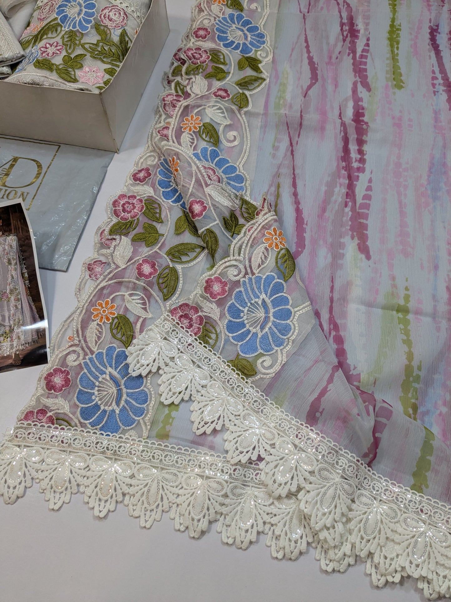 PARISHAY SYRA PEARL WHISPER LUXURY LAWN