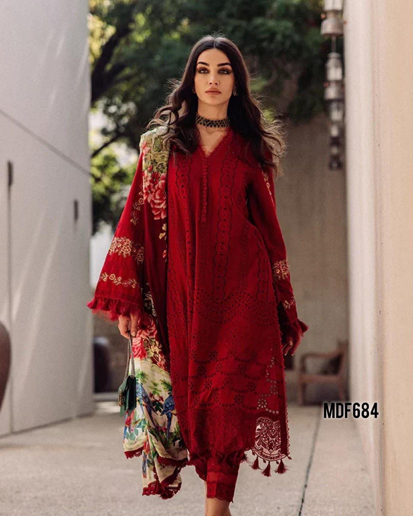 SAIRA RIZWAN REDISH CHIKENKARI LUXURY LAWN