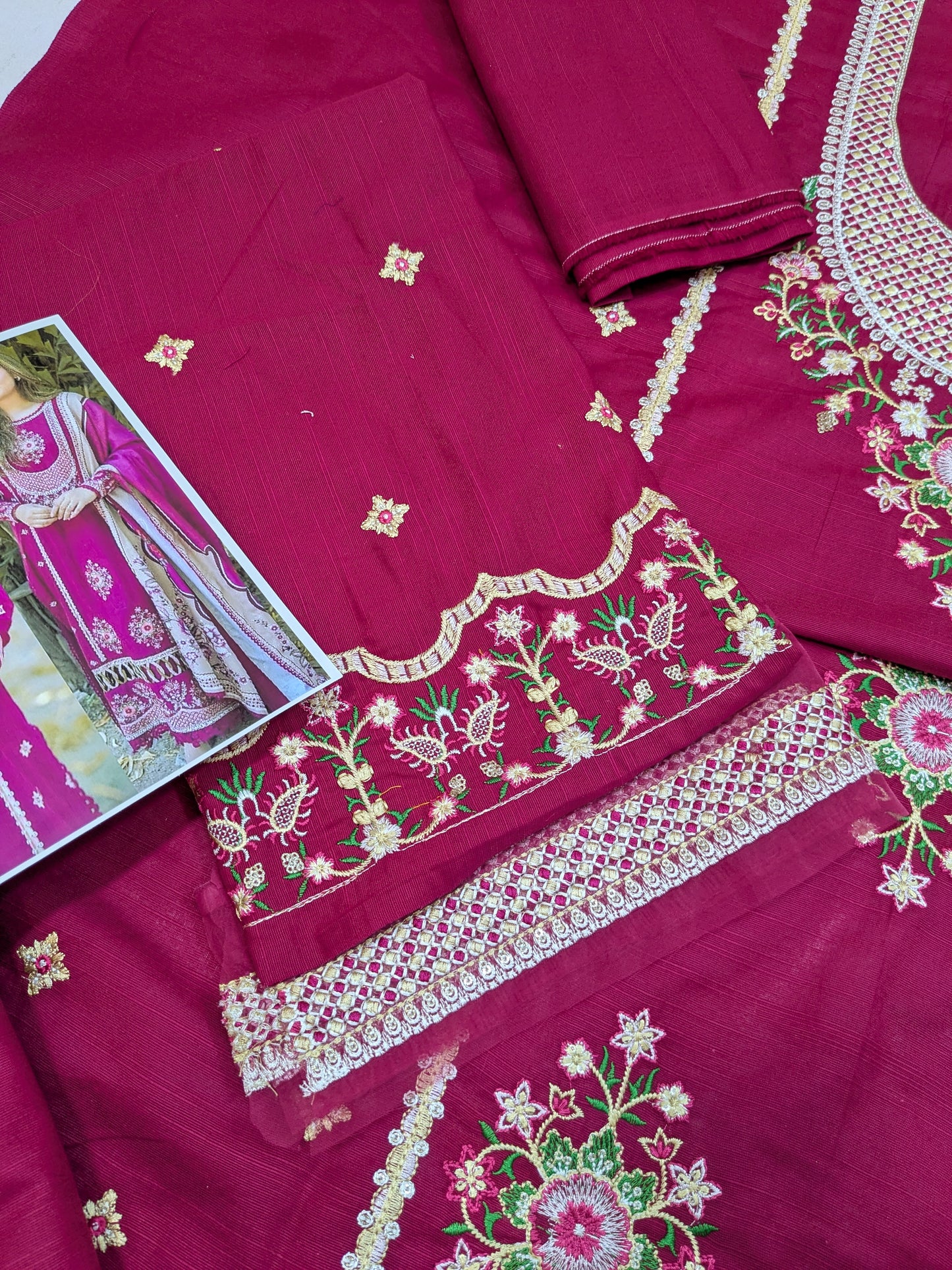ANEELAS COLLECTION KHADDAR SHOCKING PINK DRESS