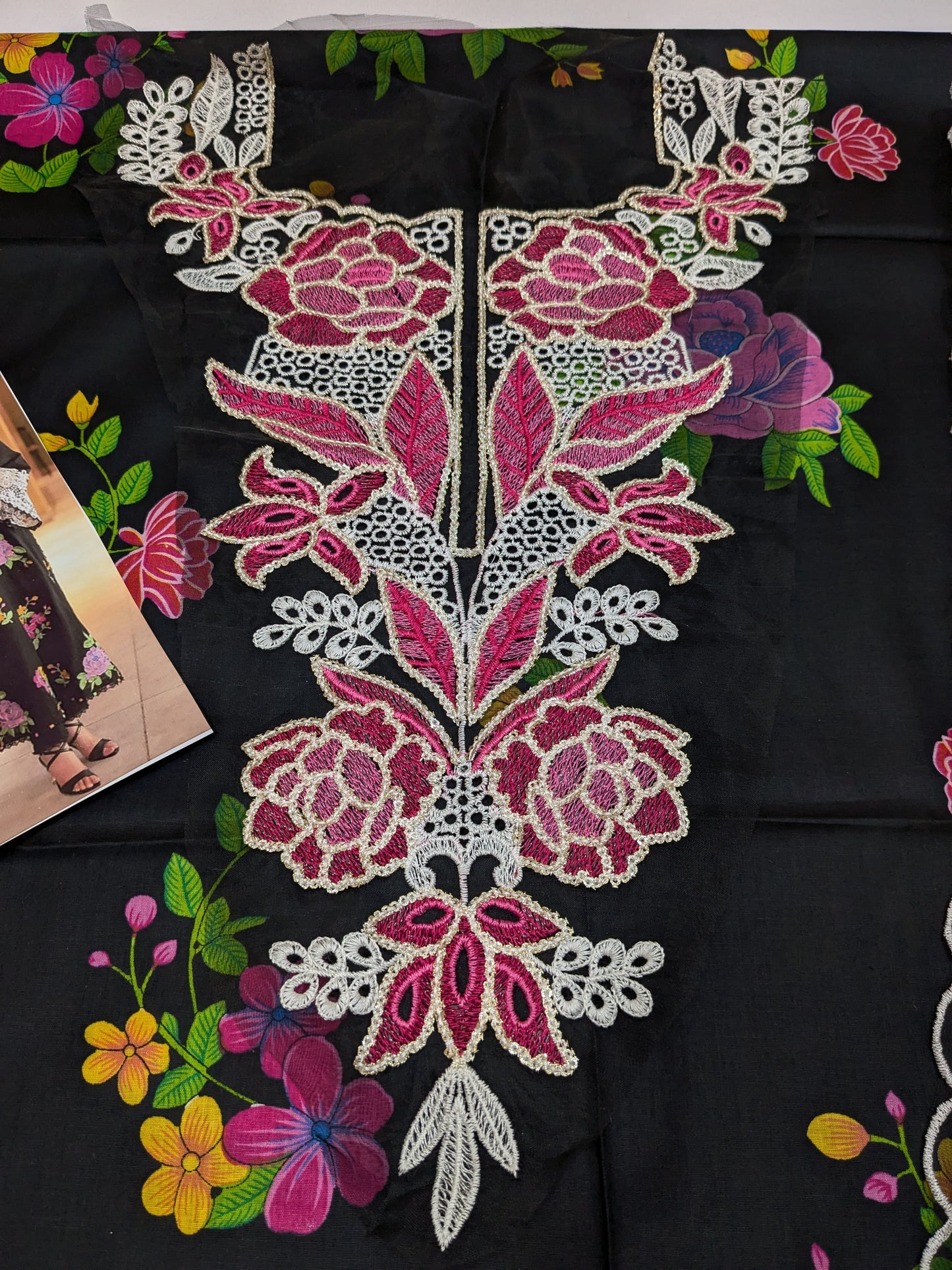 Aneela Tooba Black Lawn with ready chiffon duppata