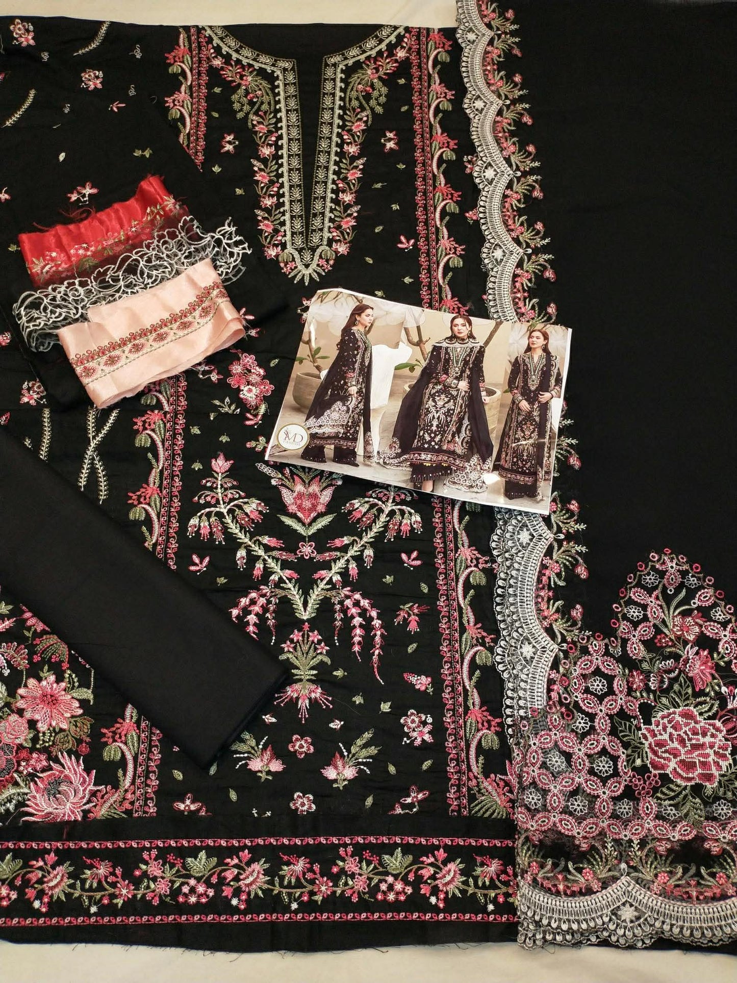 QALAMKAR HANNAH SAHIL LUXURY LAWN EMBROIDERED 3 PIECE DRESS