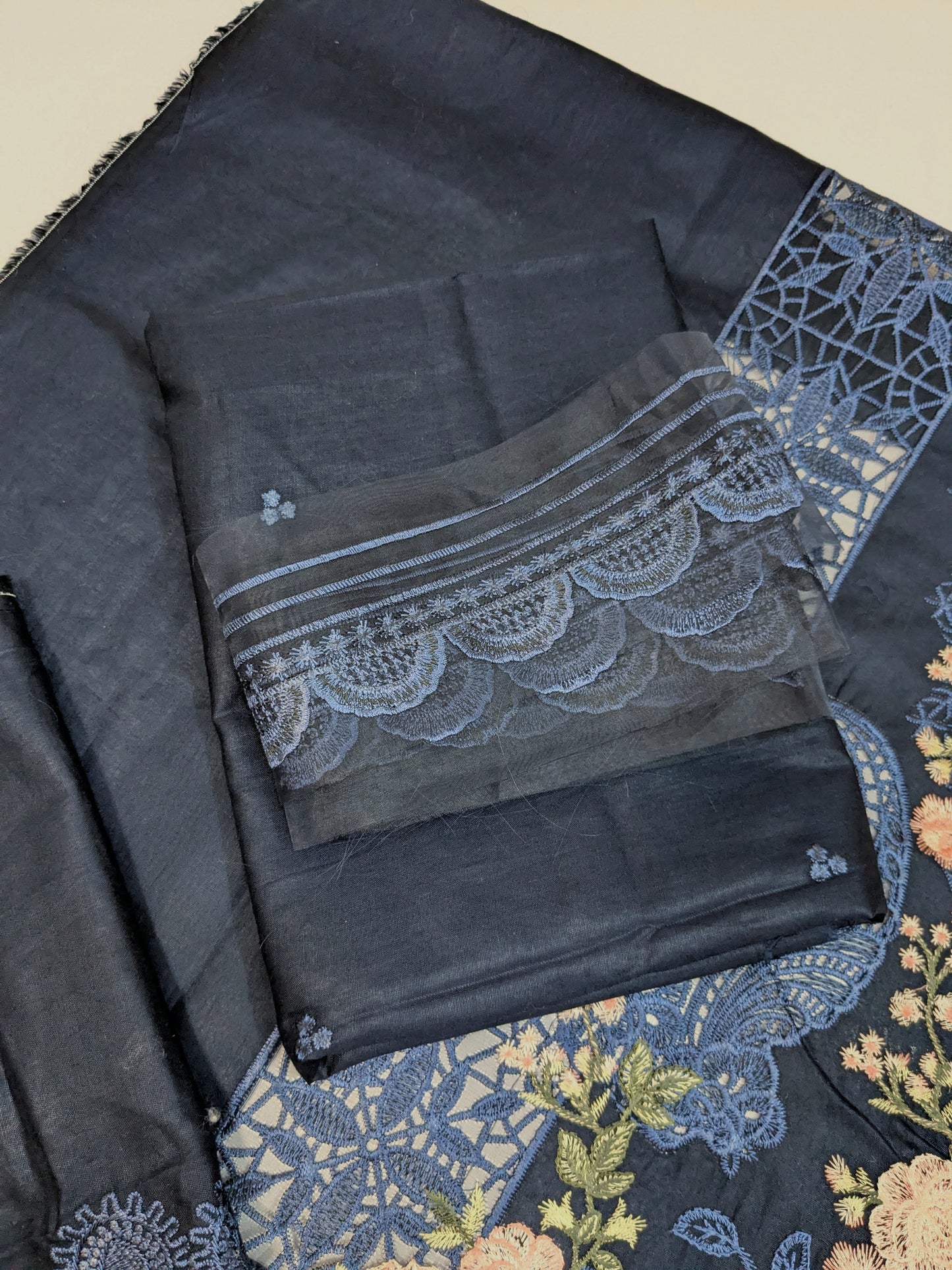 ELAF LUXURY LAWN BLUE BELLE
