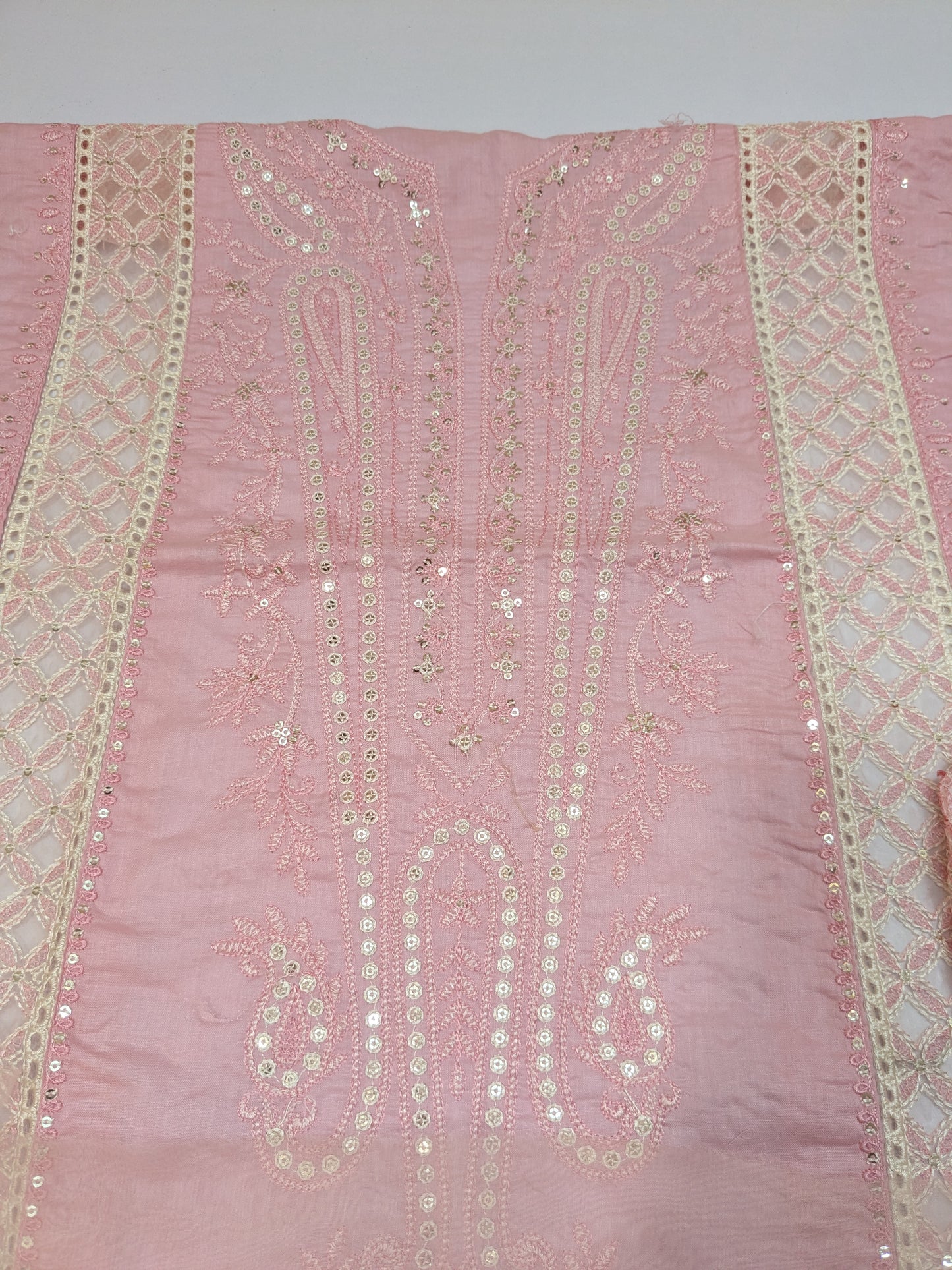 MARIA B LAWN CHIKENKARI LUXURY