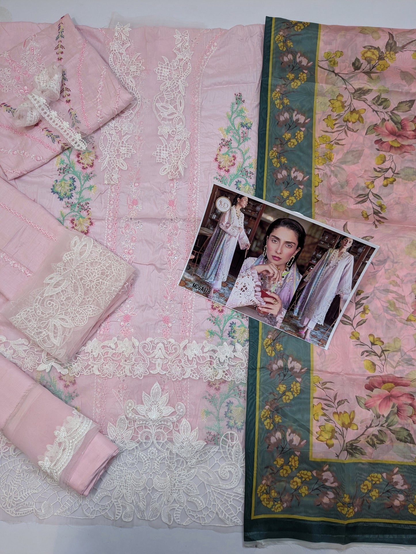 MUSHQ AMMARA CHIKENKARI LAWN EMBROIDERED