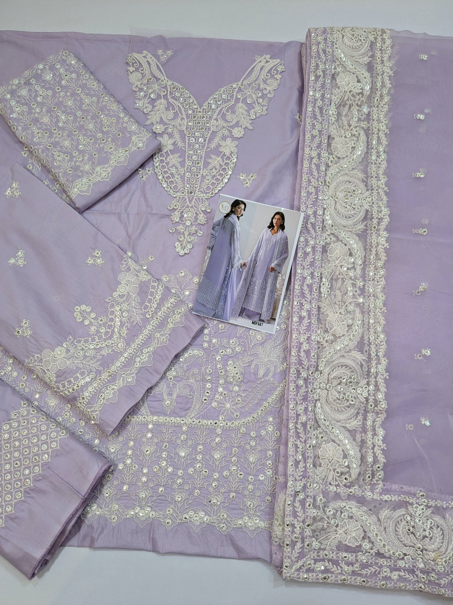 AFROZEH VAELIS LUXURIOUS LAWN FOIL WORK